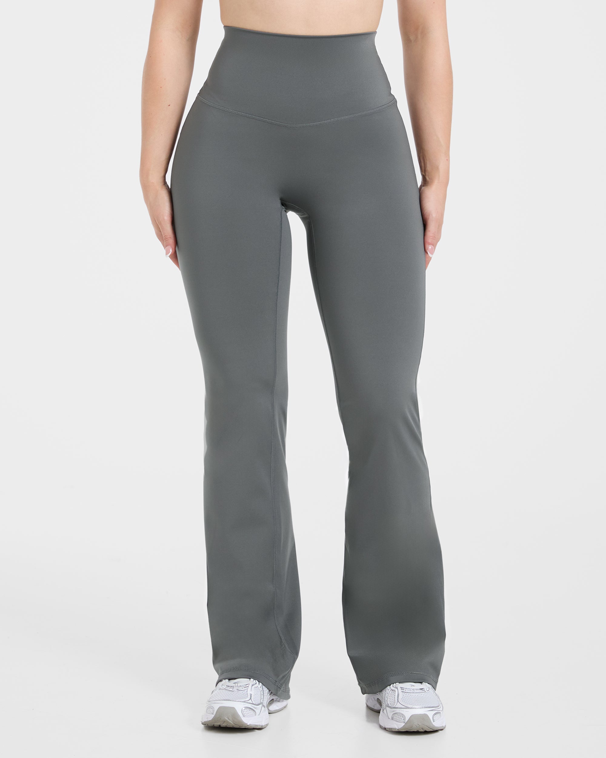 Sculpt Flared Leggings - Charcoal