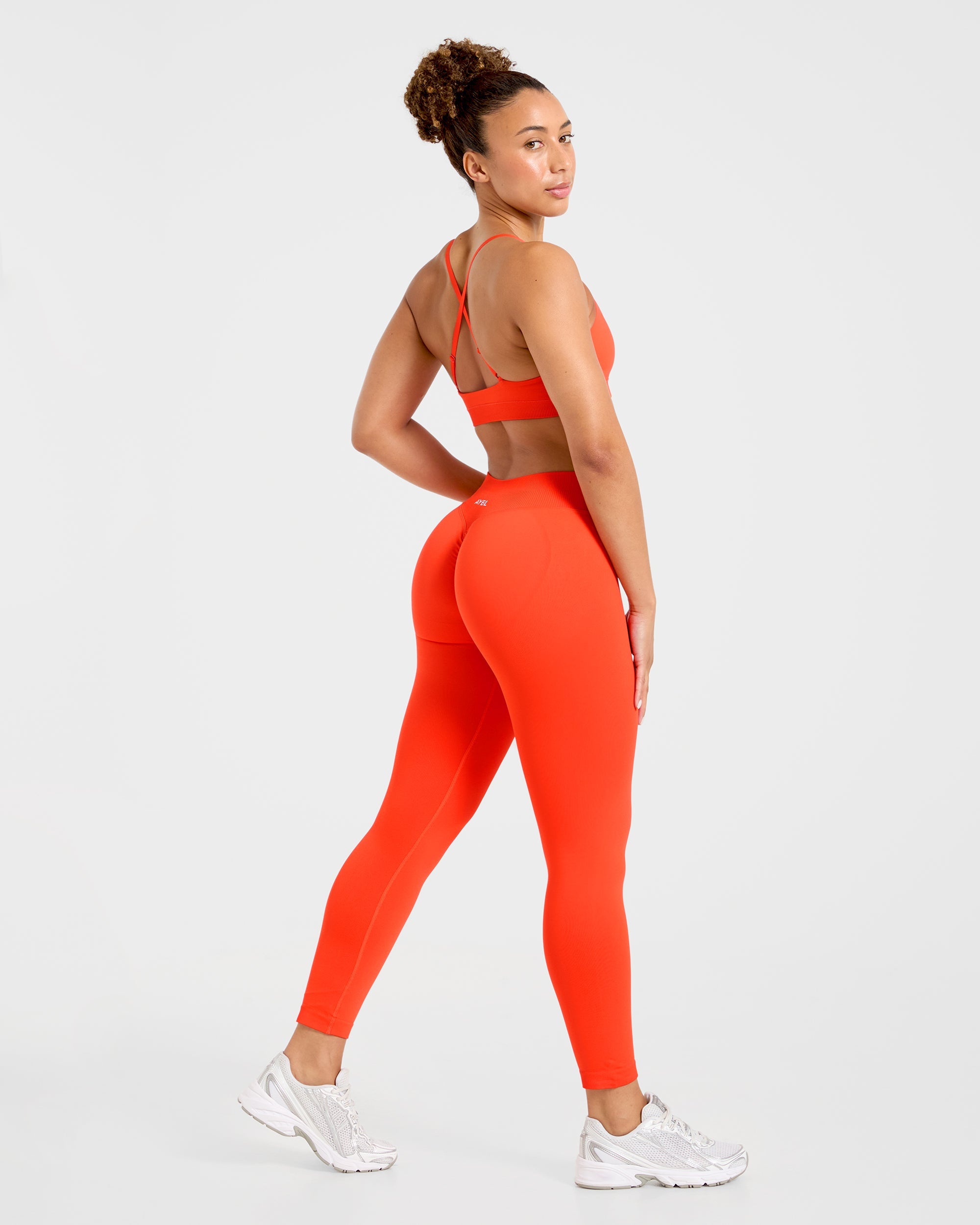 Enhance Seamless Sports Bra - Summer Oranje