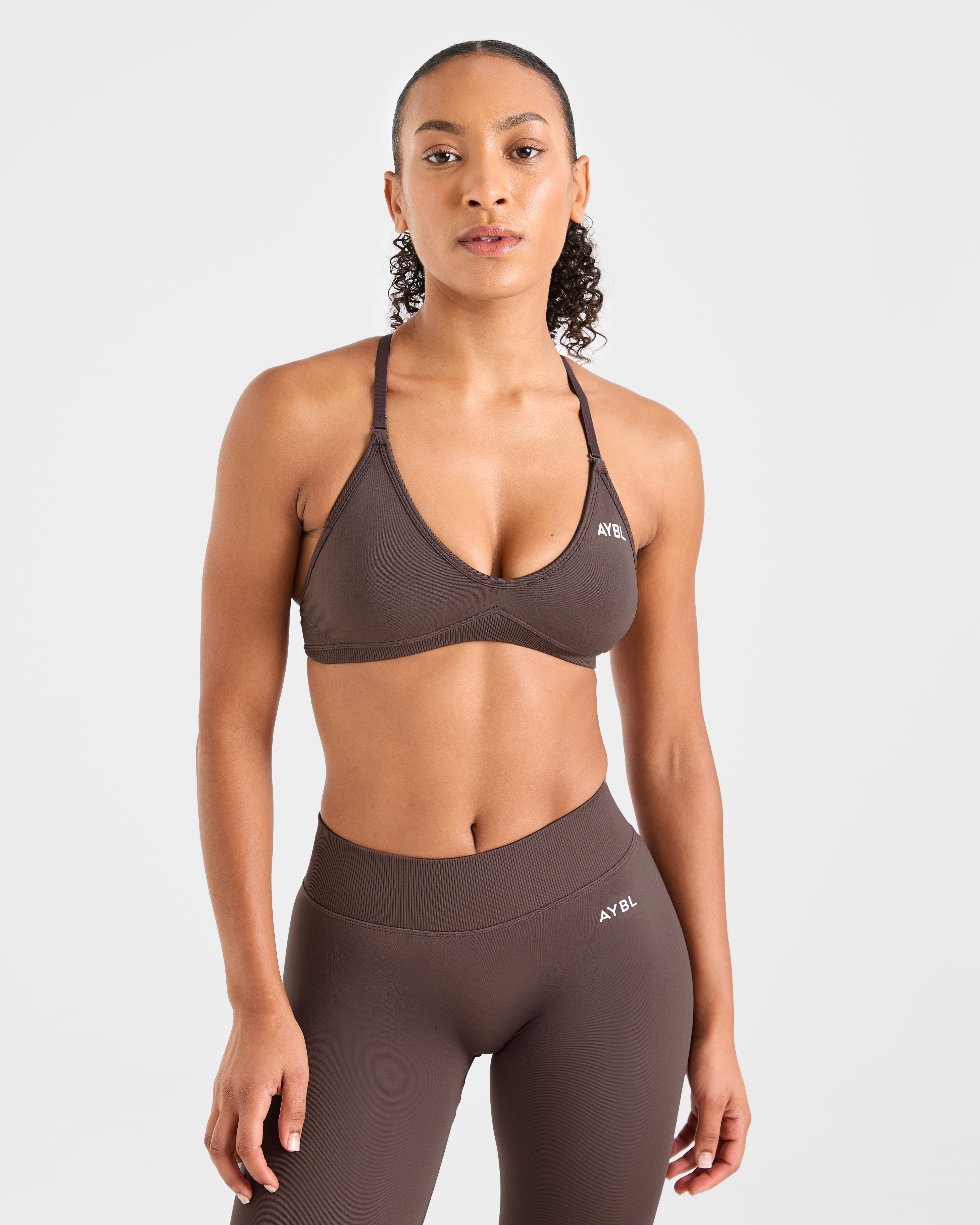 Adapt Seamless Strappy Sports Bra - Bruin