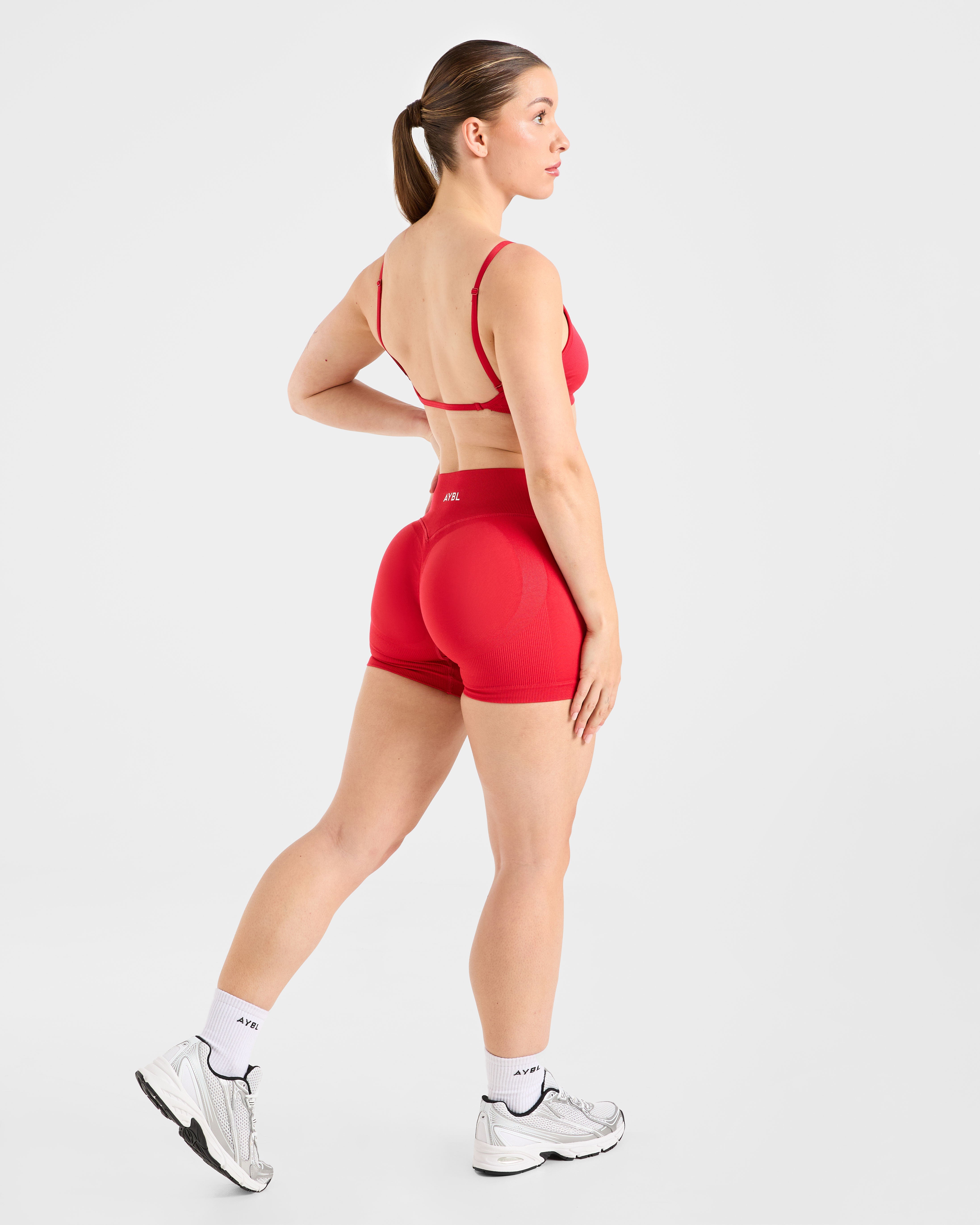 Adapt Seamless Strappy Sports Bra - Salsa Rood