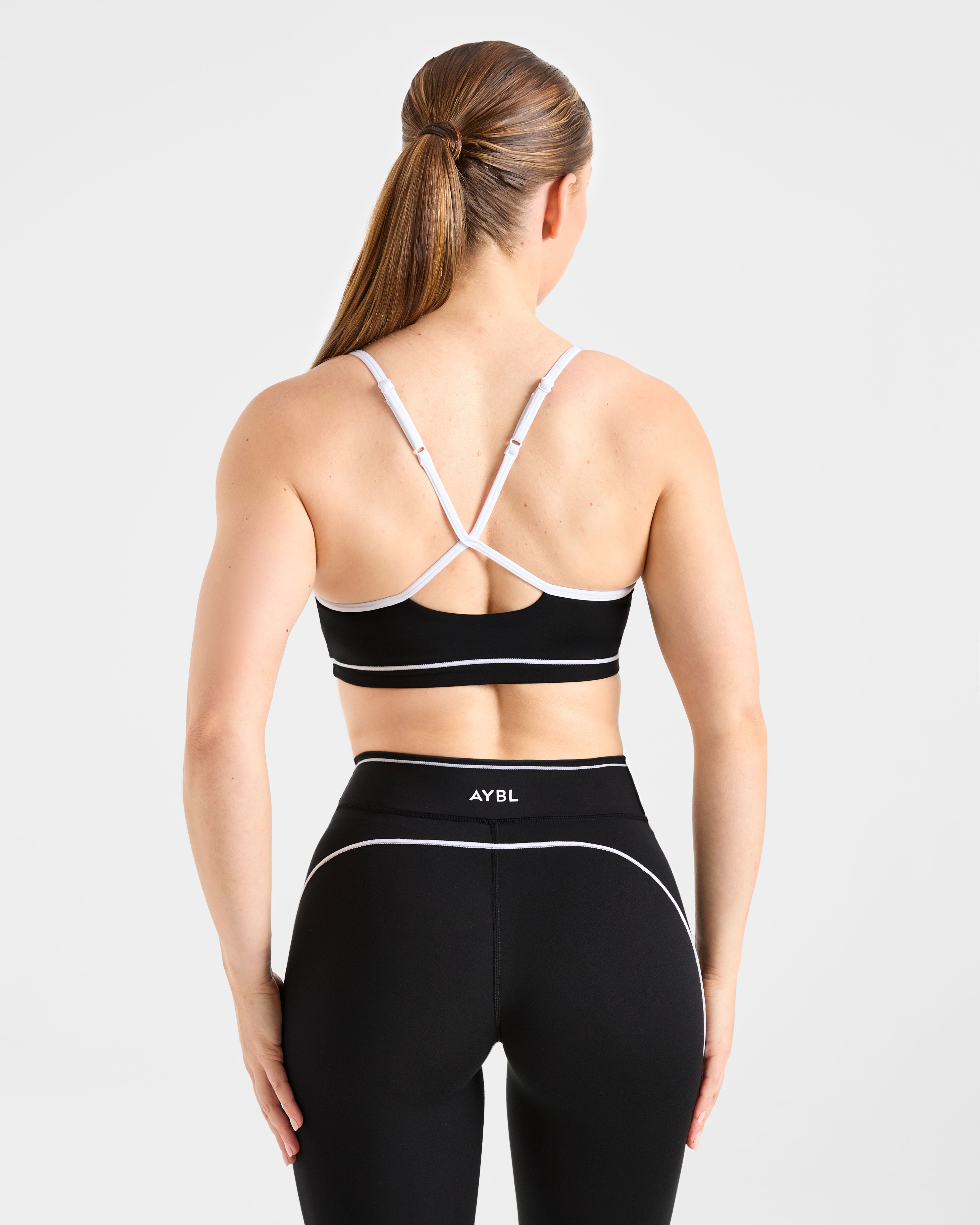 Form Sports Bra - Zwart