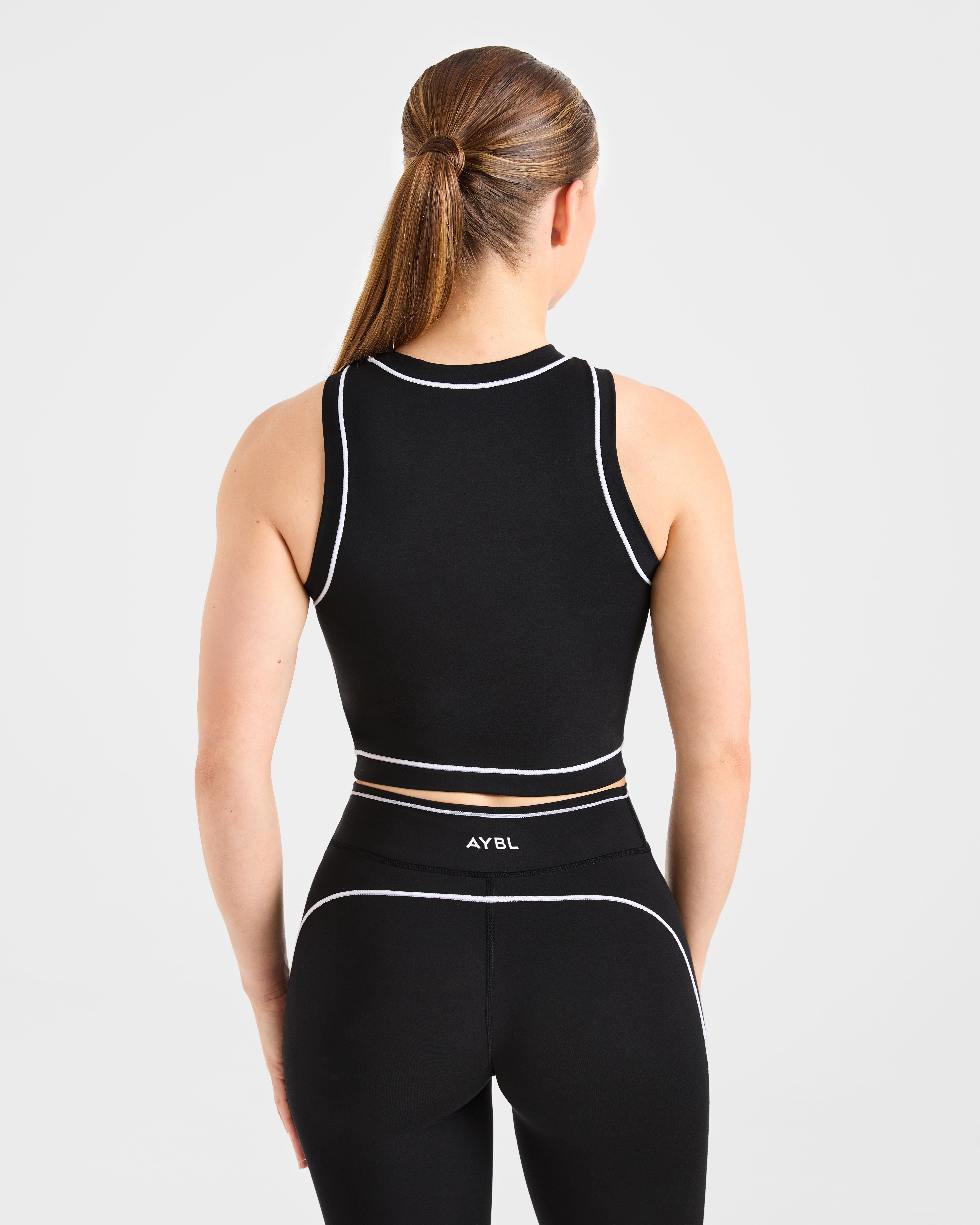 Form Tank Top - Zwart