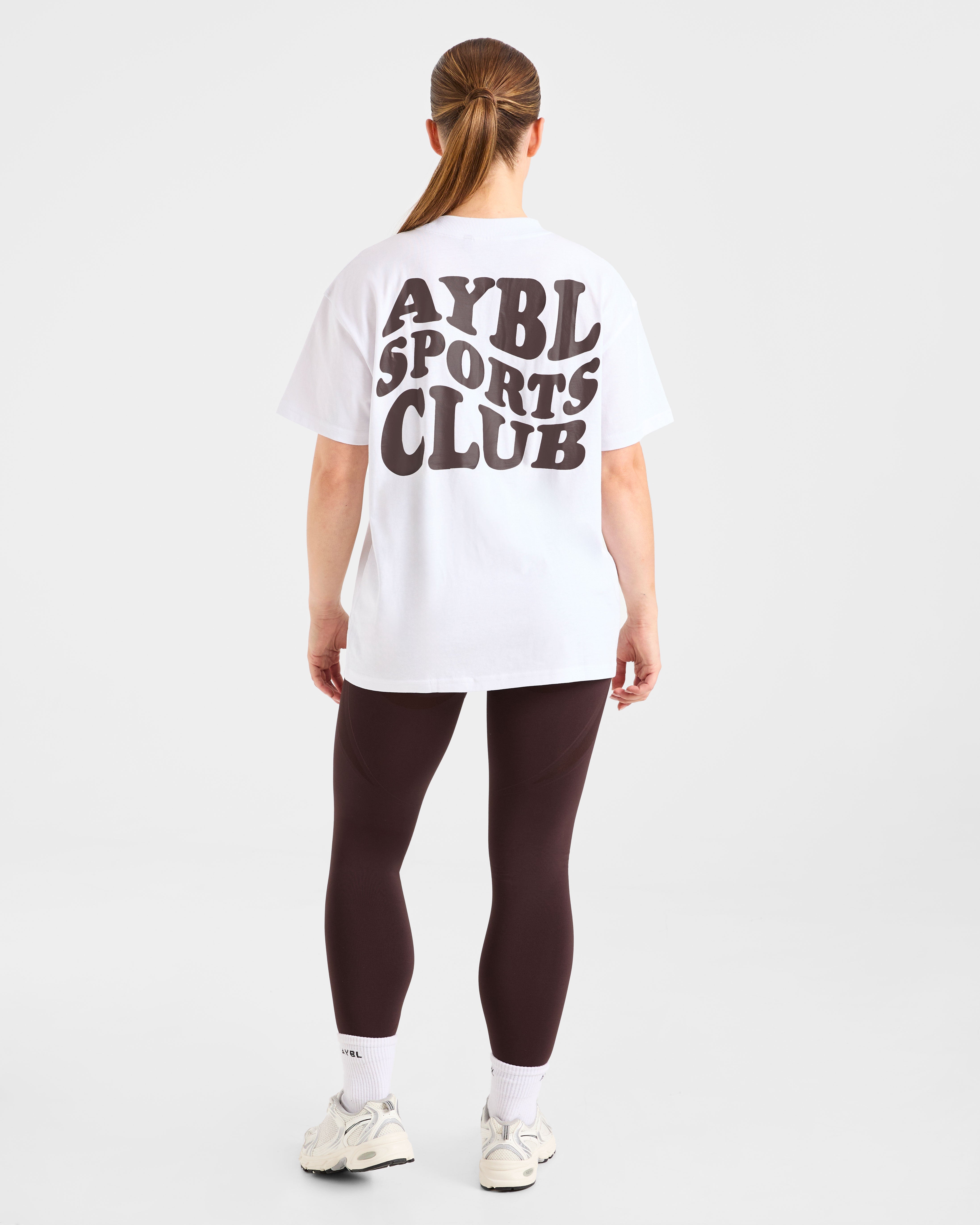 Sports Club Wavy Oversized T Shirt - Wit/Cocoa Bruin