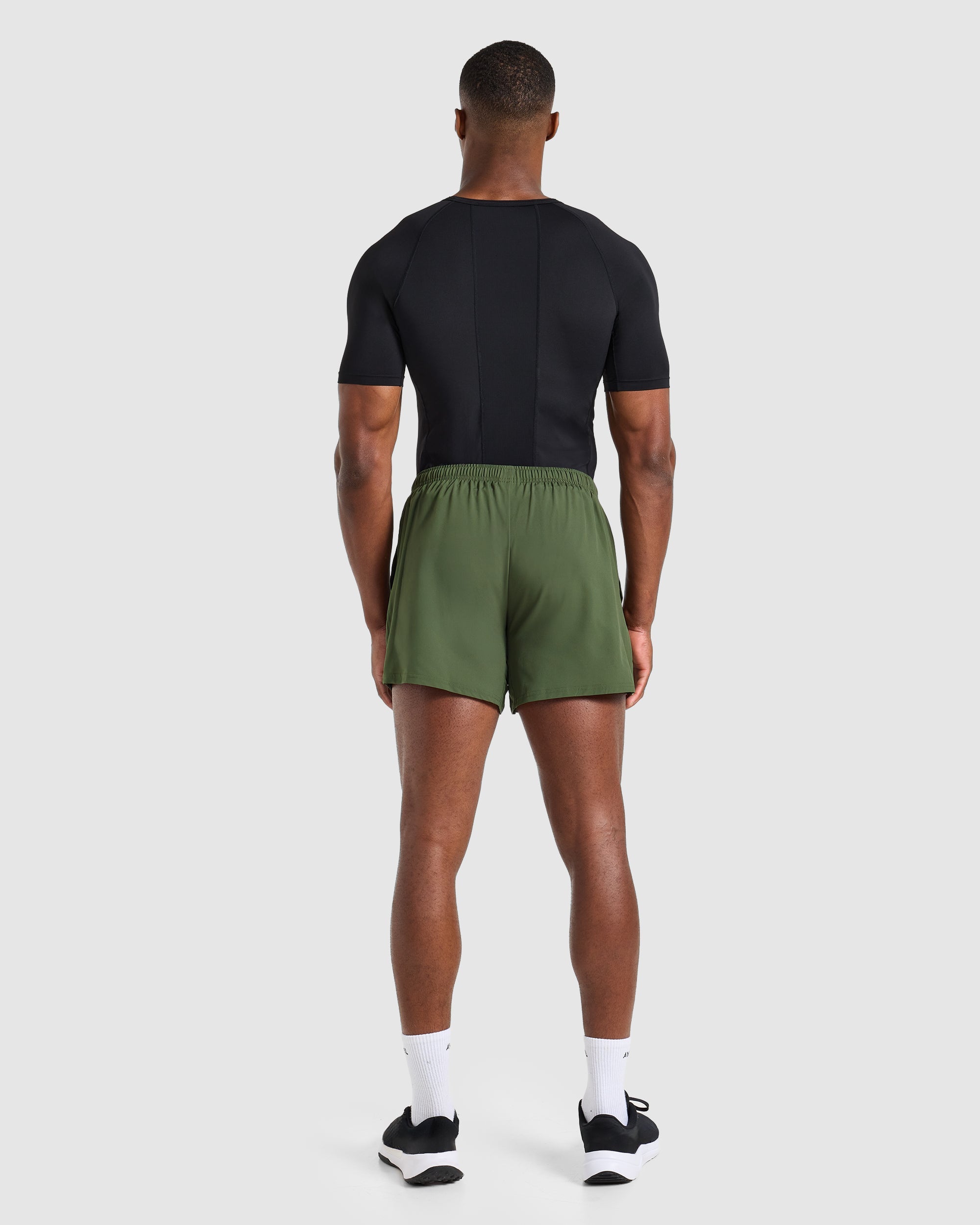 Core 5" Shorts - Army Groen