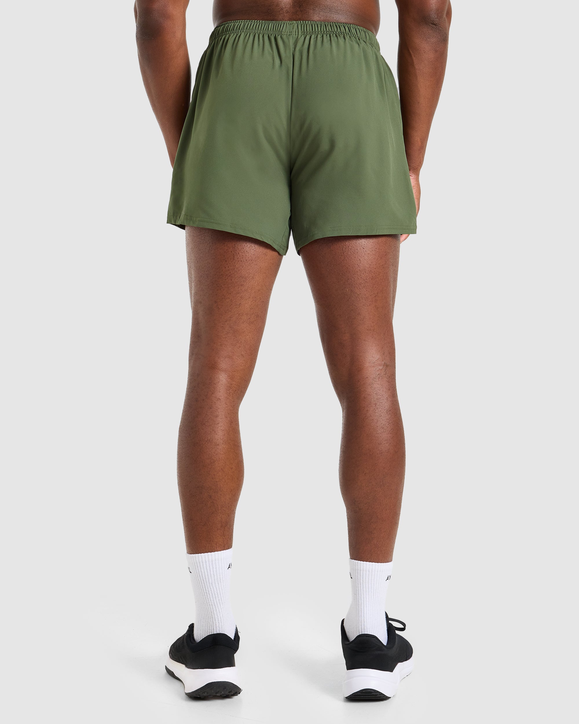 Core 5" Shorts - Army Groen
