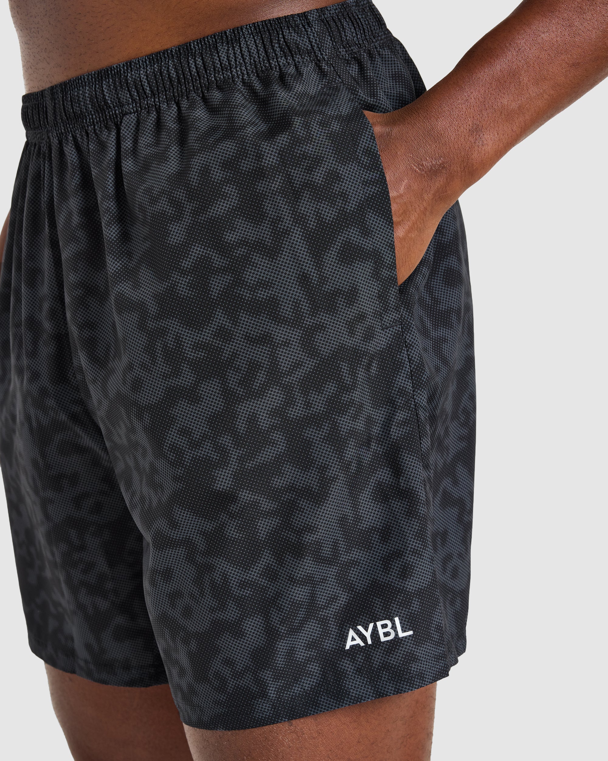 Core 7" Shorts - Zwart Camo