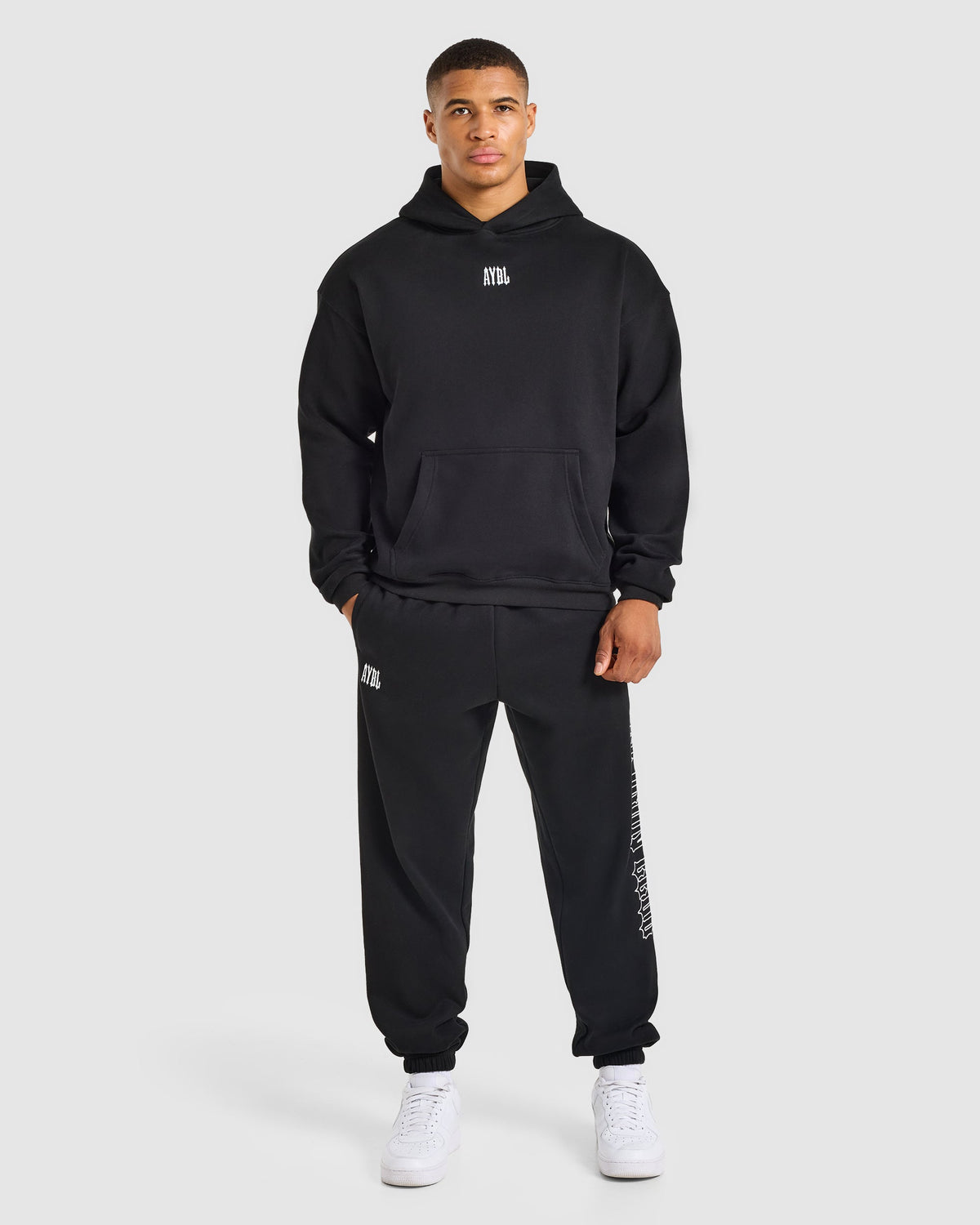 AYBL Iron Club Oversized Hoodie - Zwart
