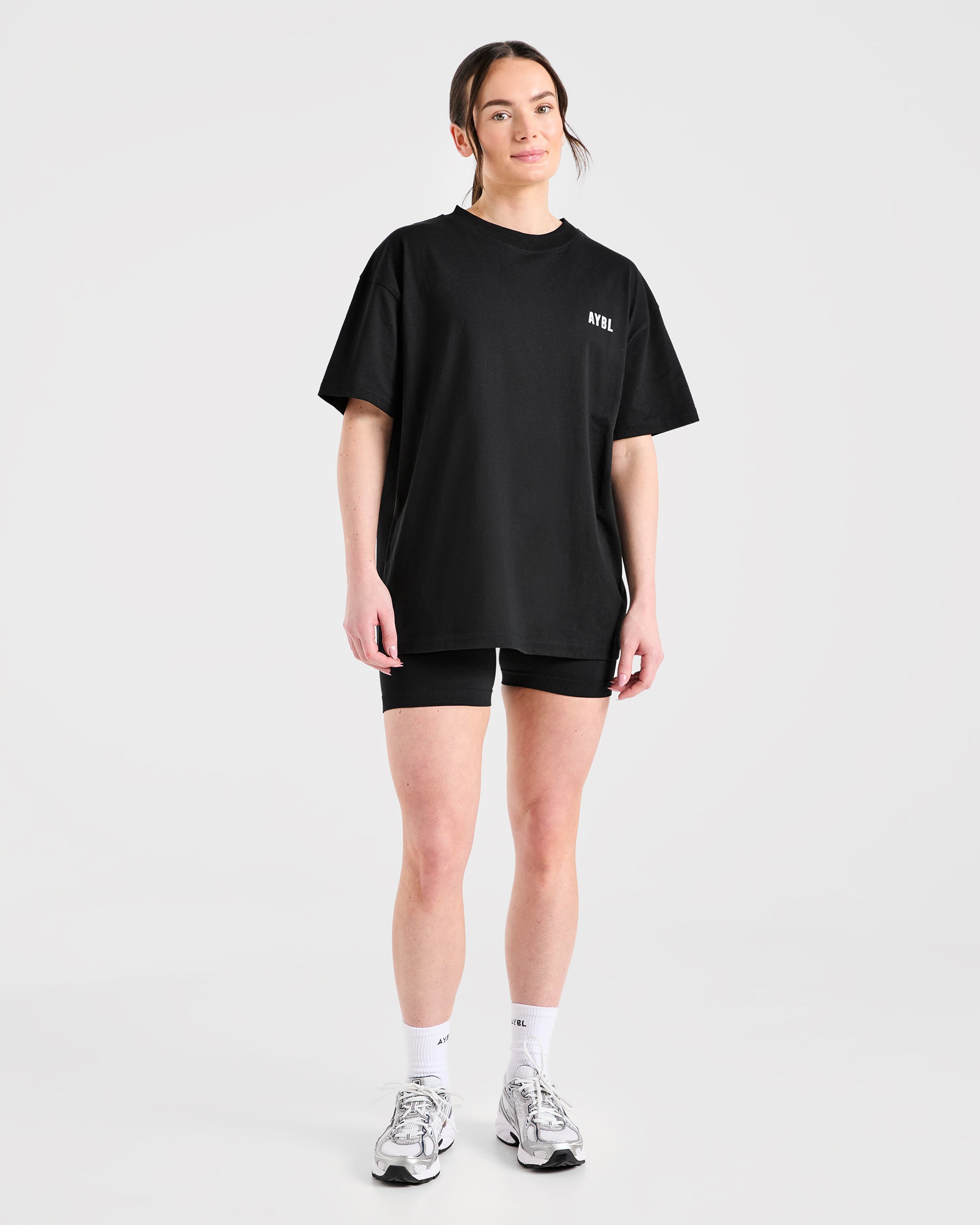 Sculpting Season Oversized T Shirt - Zwart