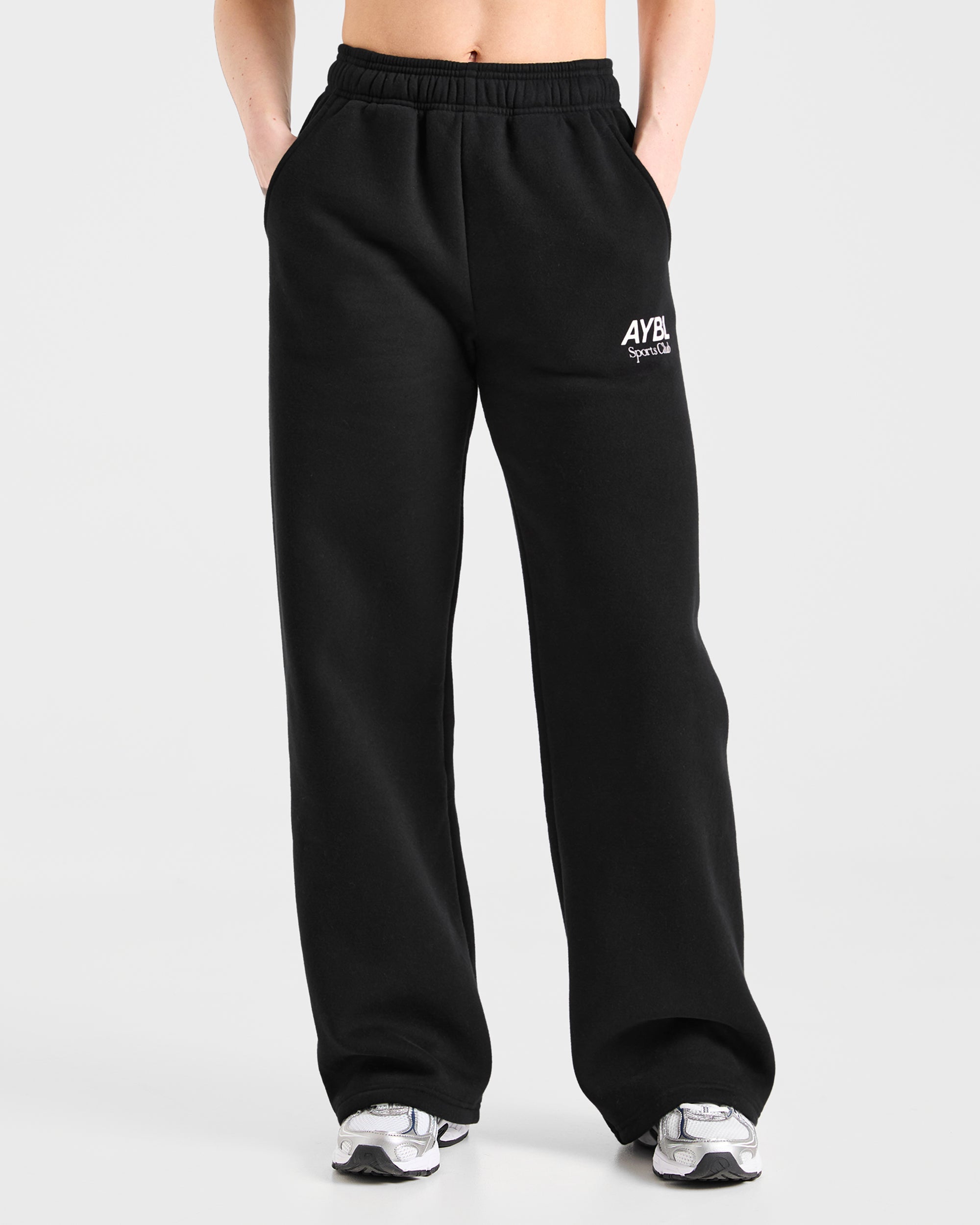 AYBL Sports Club Oversized Straight Leg Joggers -Zwart/Wit