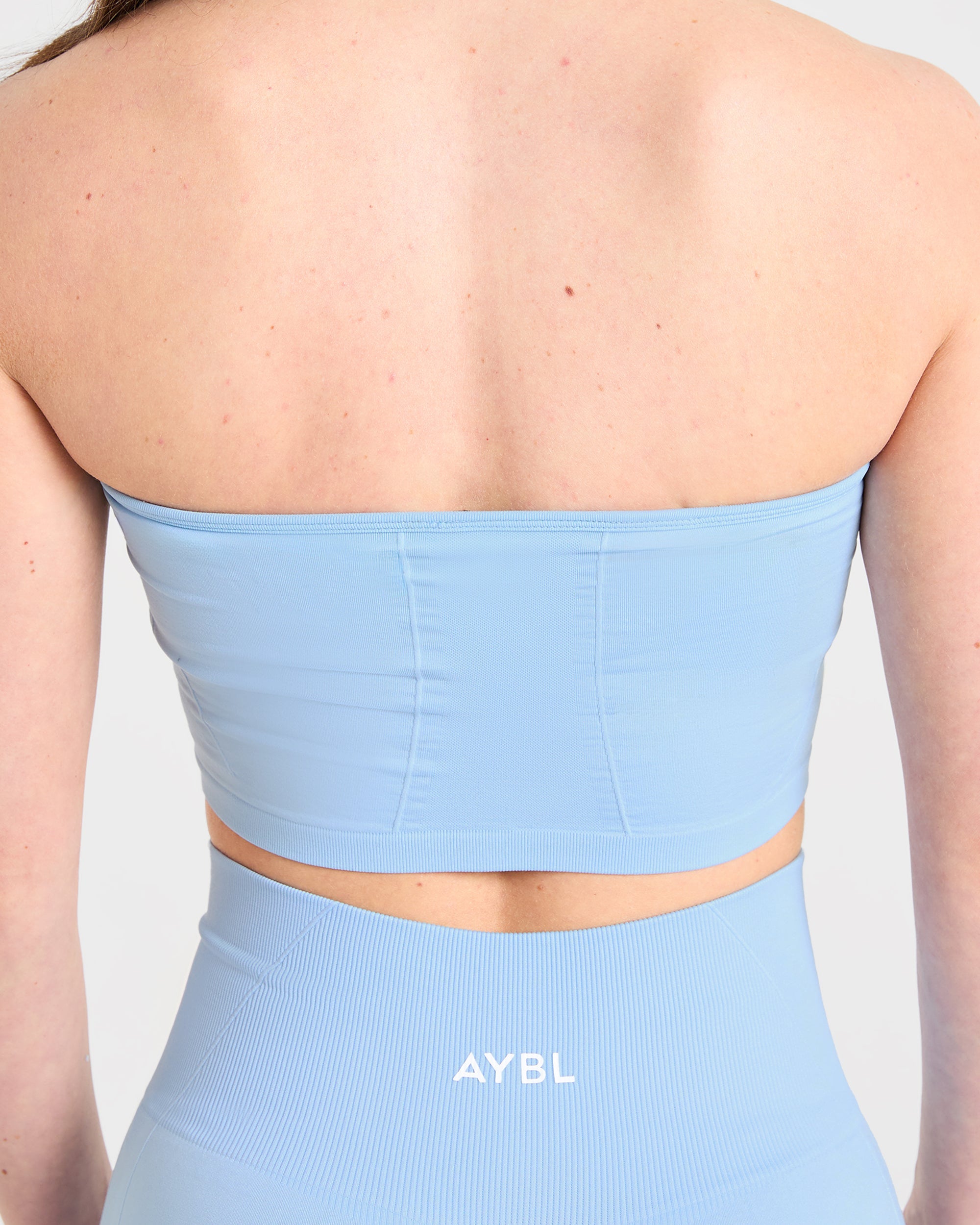 Empower Seamless Halterneck Crop Top - Sky Blauw