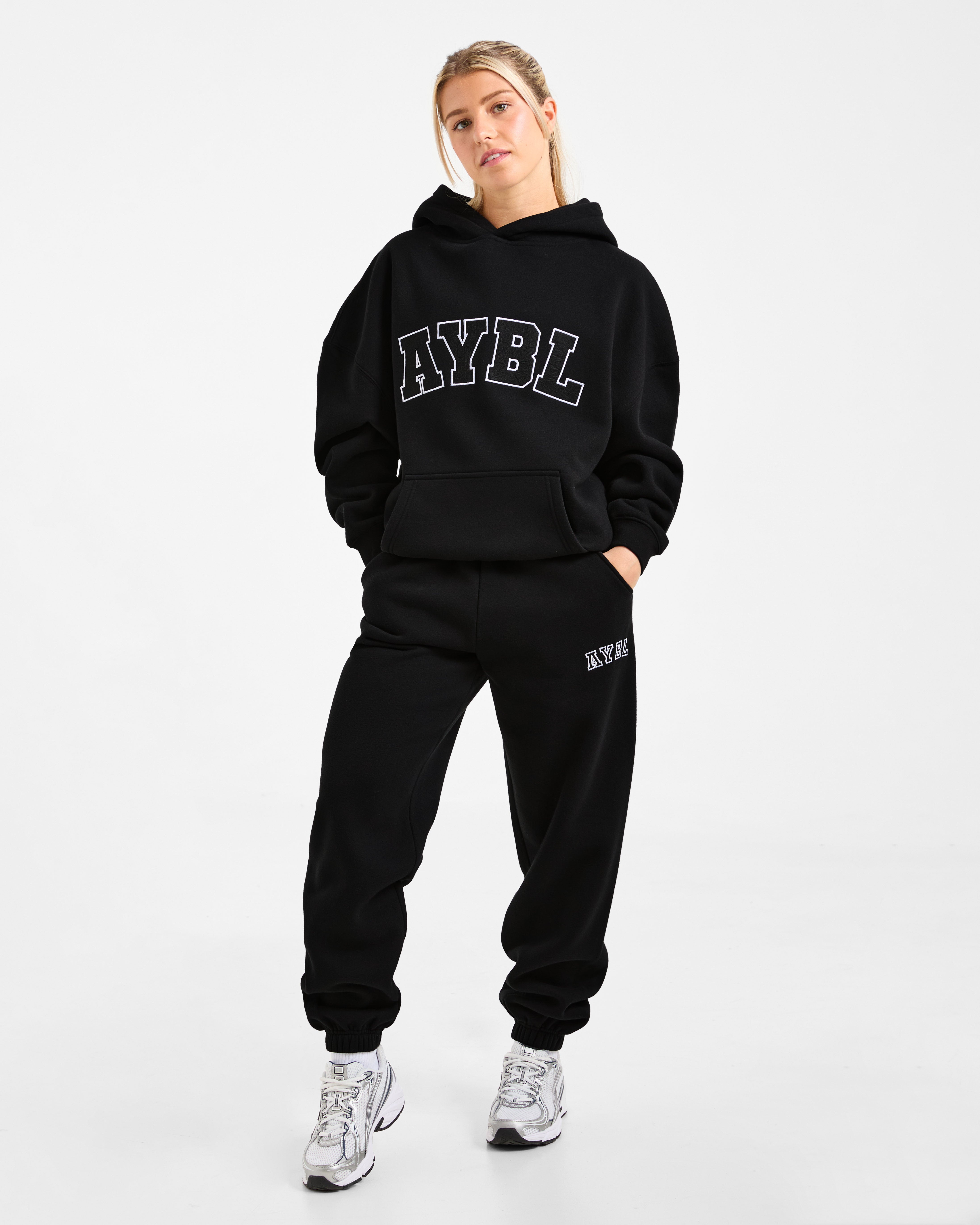 Varsity 2.0 Oversized Joggers - Zwart
