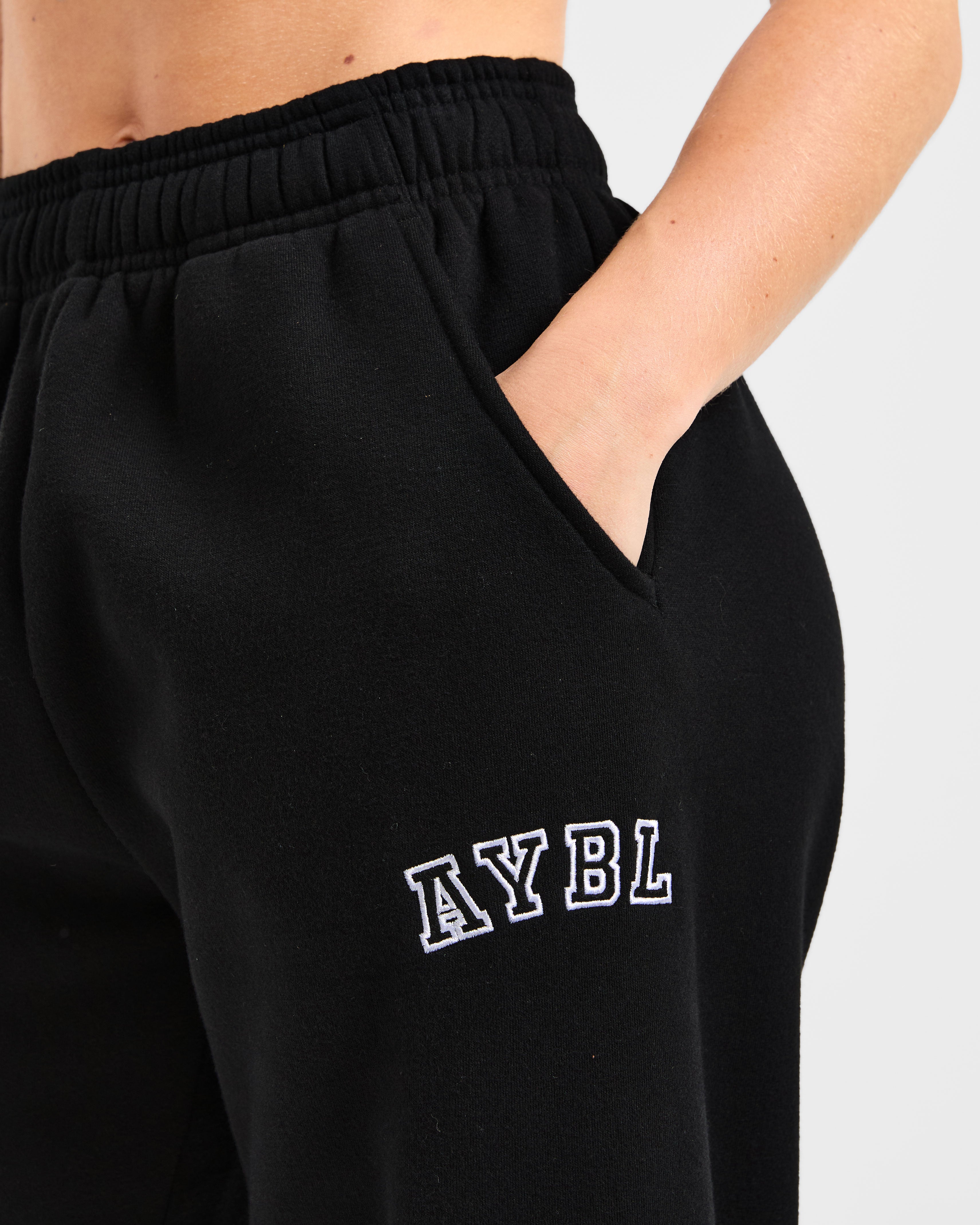 Varsity 2.0 Oversized Joggers - Zwart