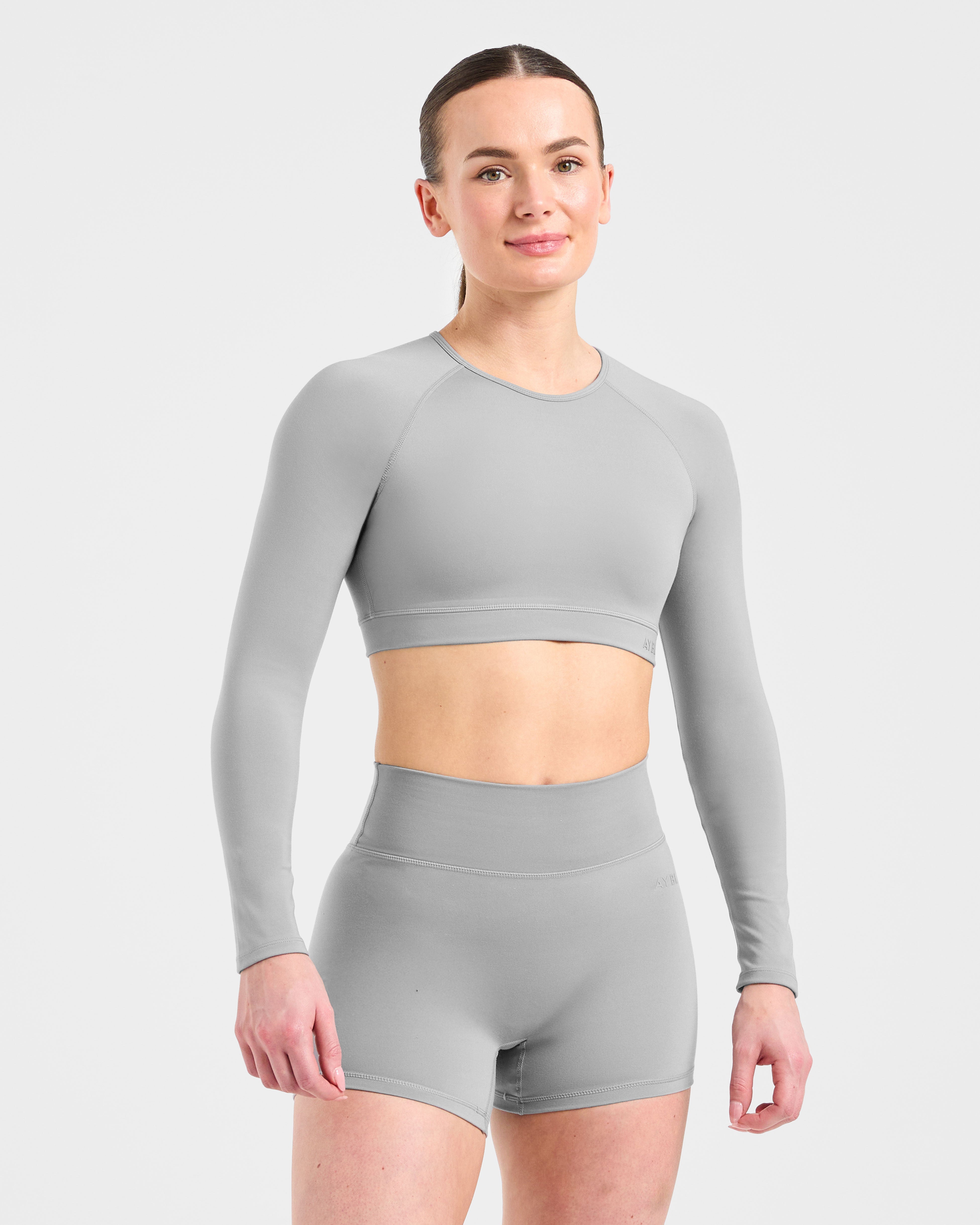 Staple Long Sleeve Crop Top - Grijs