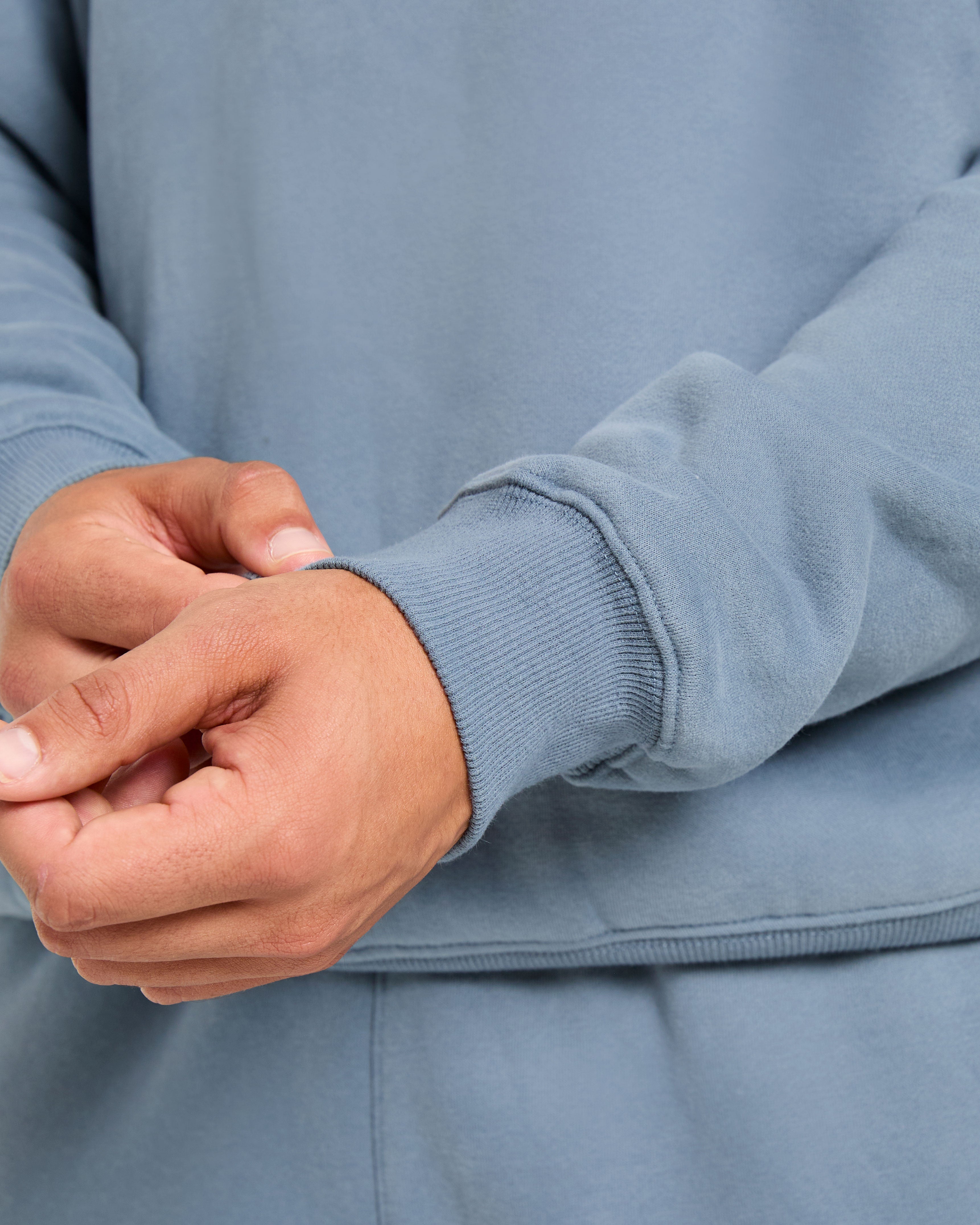 Essential Sweater - Blue