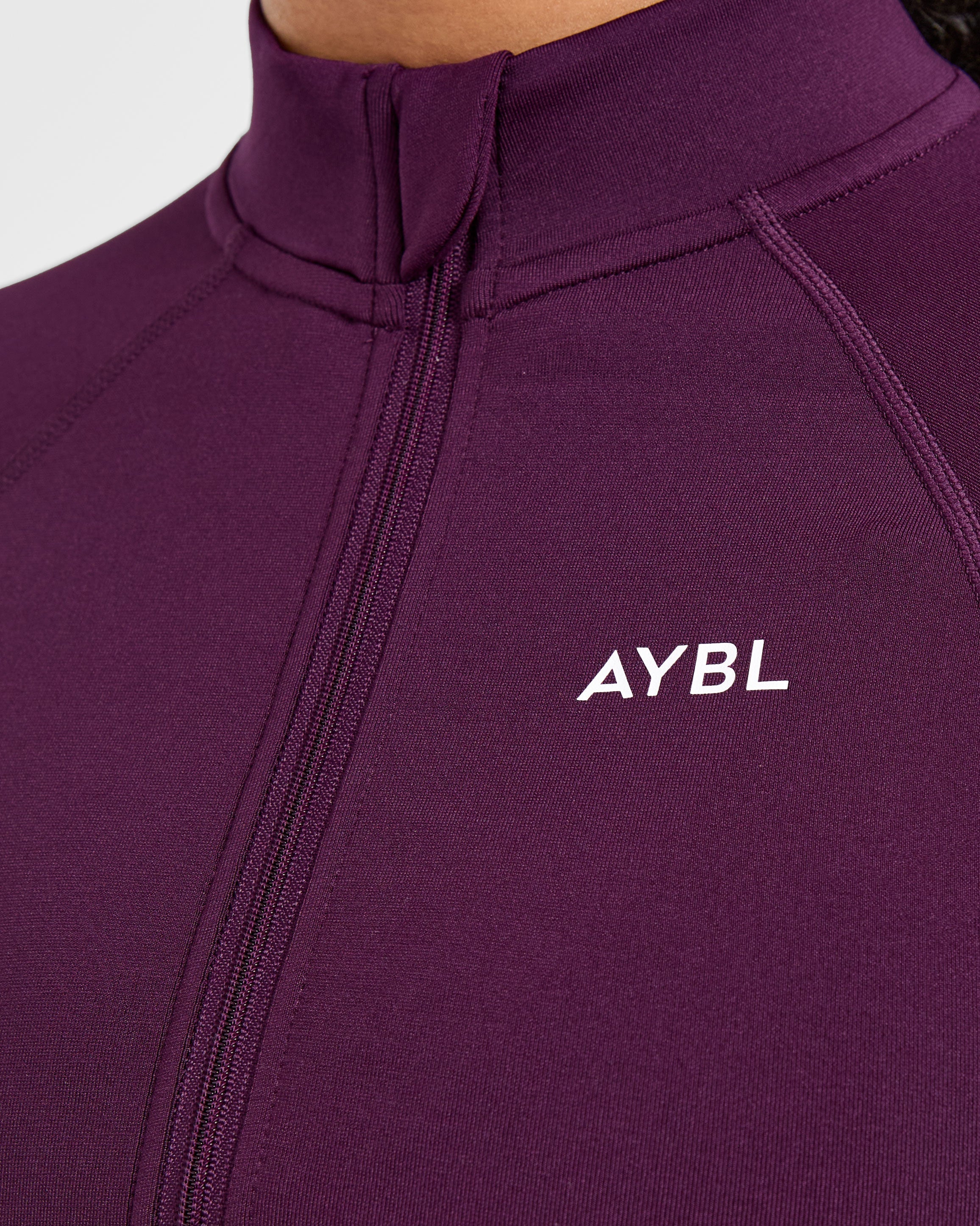 Adapt Seamless Jacket - Midnight Plum