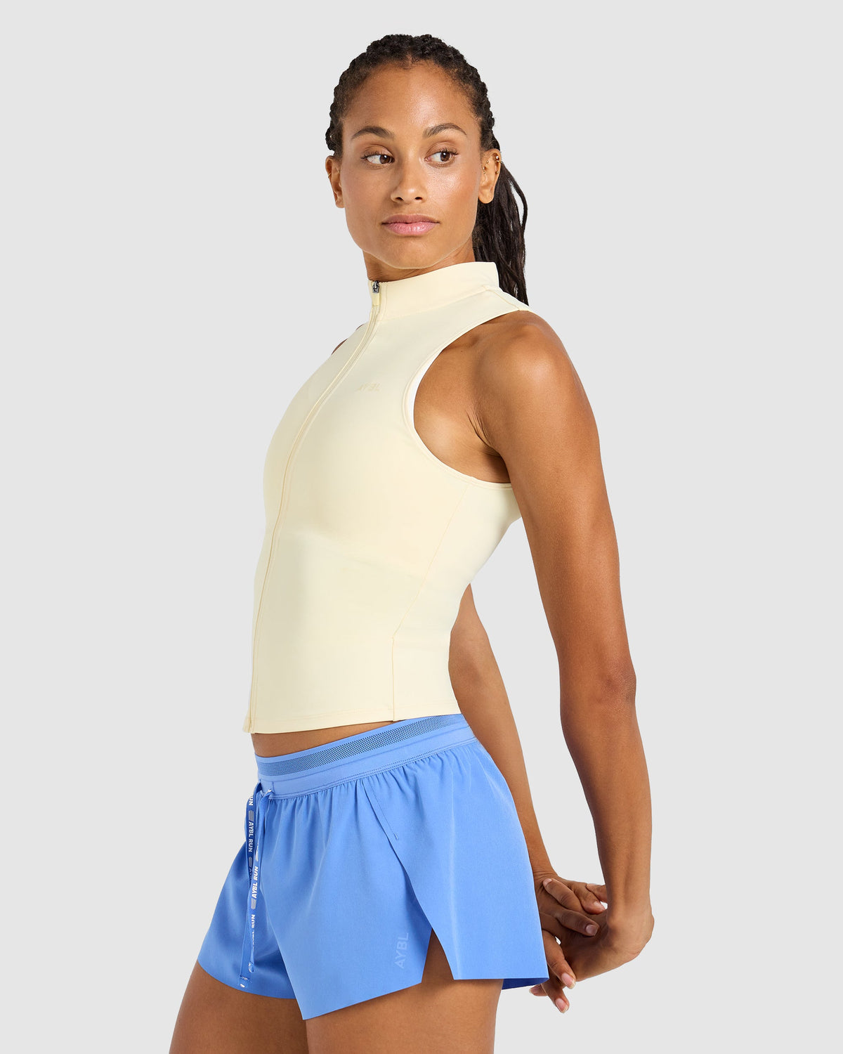 Run Low Rise 3" Shorts - Cornflower Blauw
