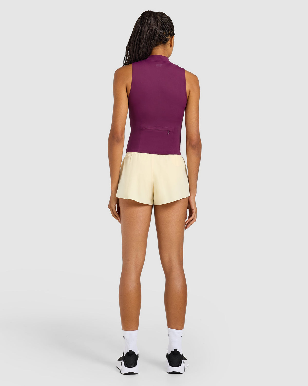 Run Low Rise 3" Shorts - Butter Geel