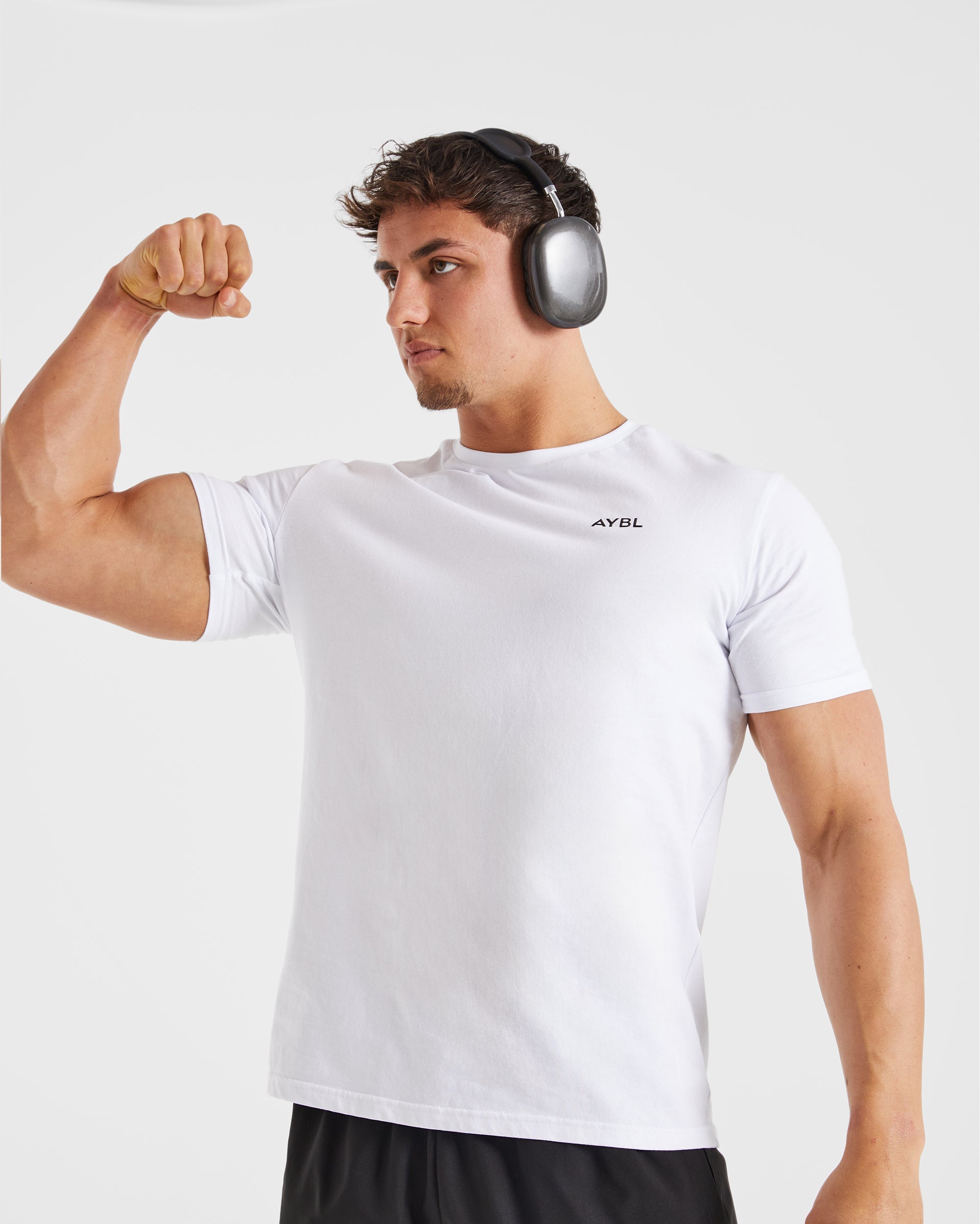 Essential T Shirt - Wit