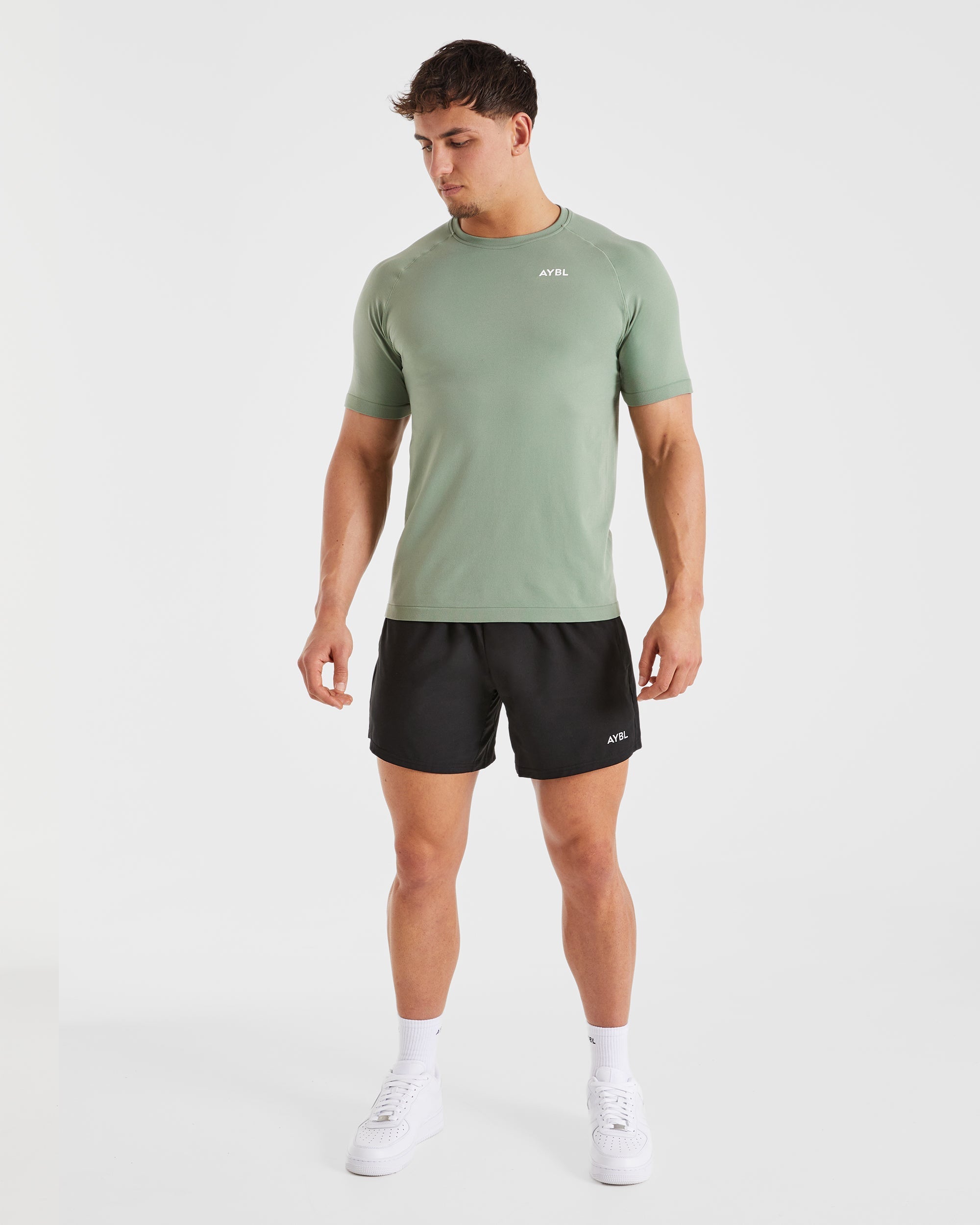 Ascend Seamless T Shirt - Olive Groente