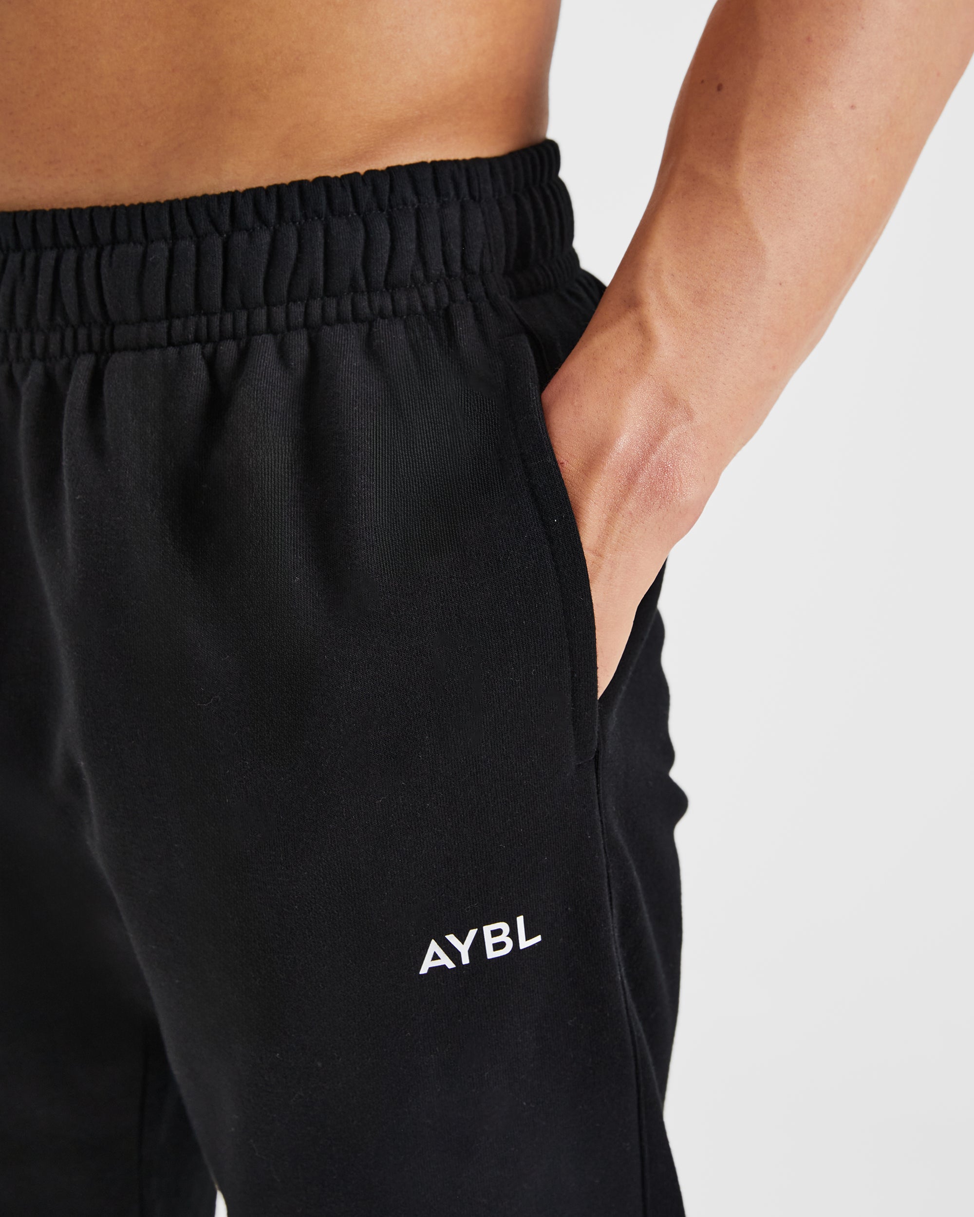 Essential Joggers - Zwart
