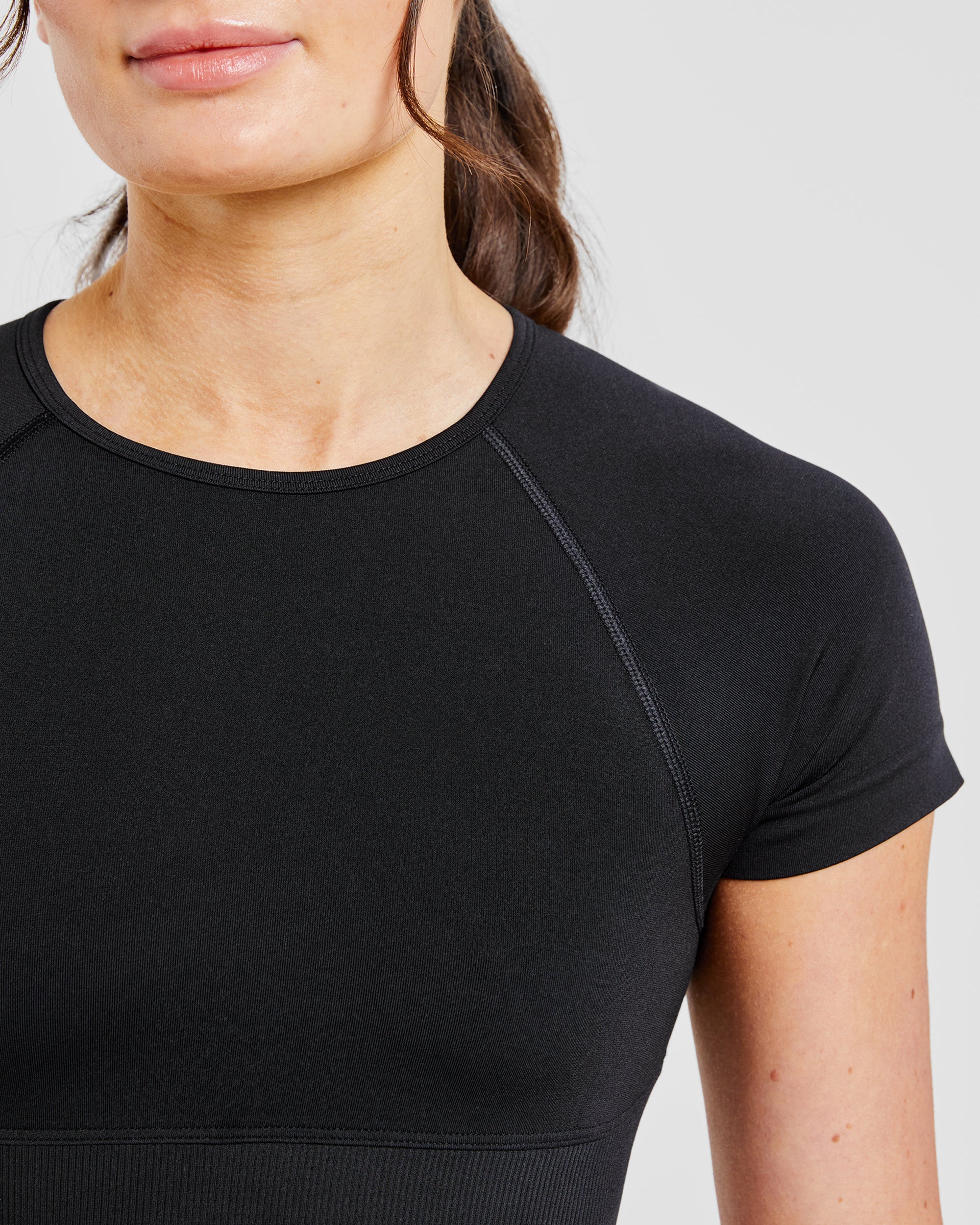 Adapt Seamless Crop Top - Zwart