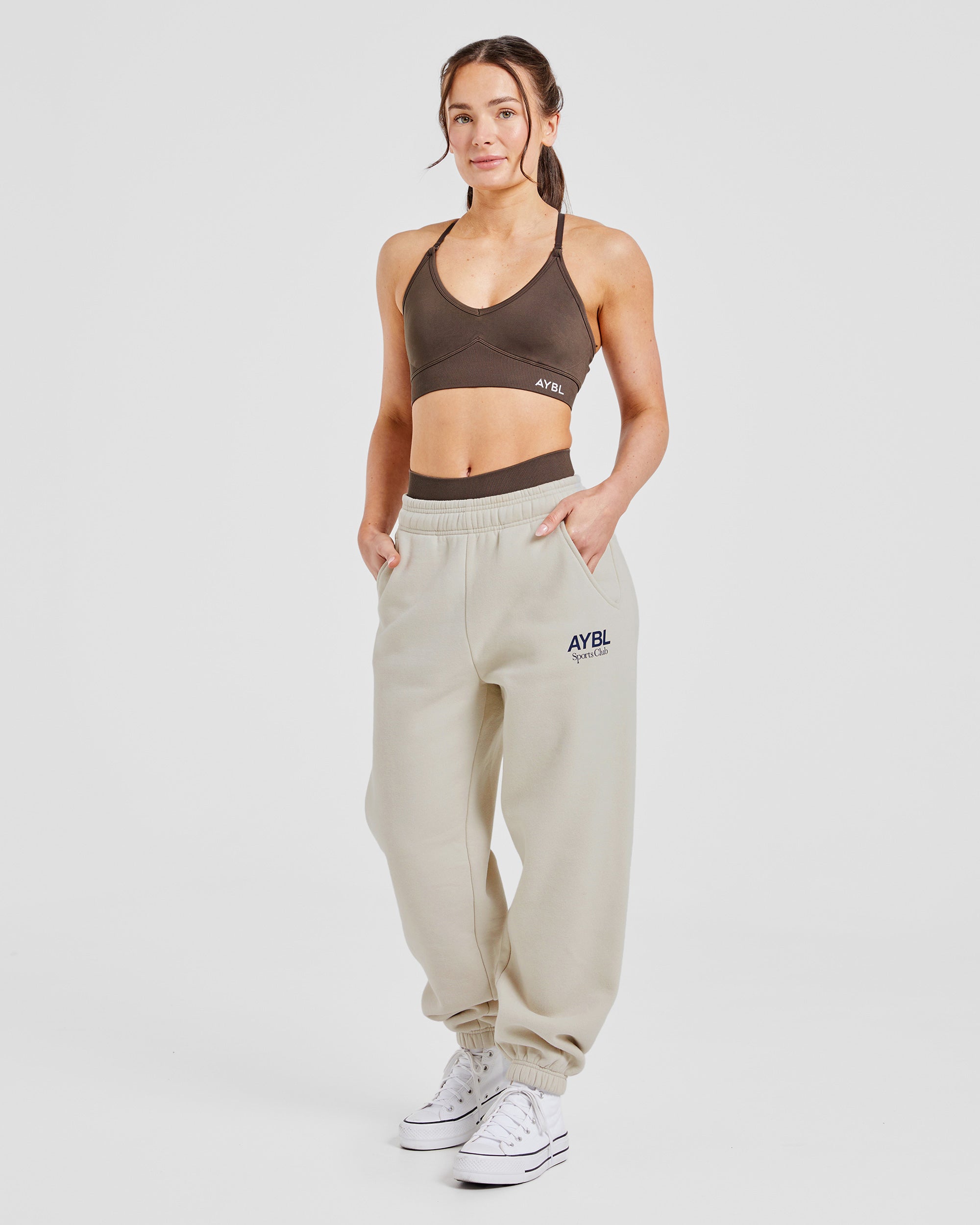 Adapt Seamless Sports Bra - Bruin