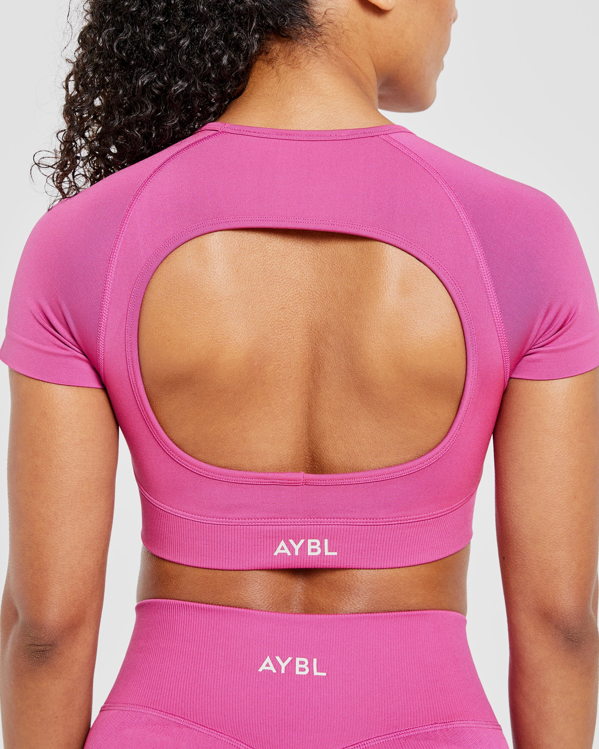 Adapt Seamless Crop Top - Roze