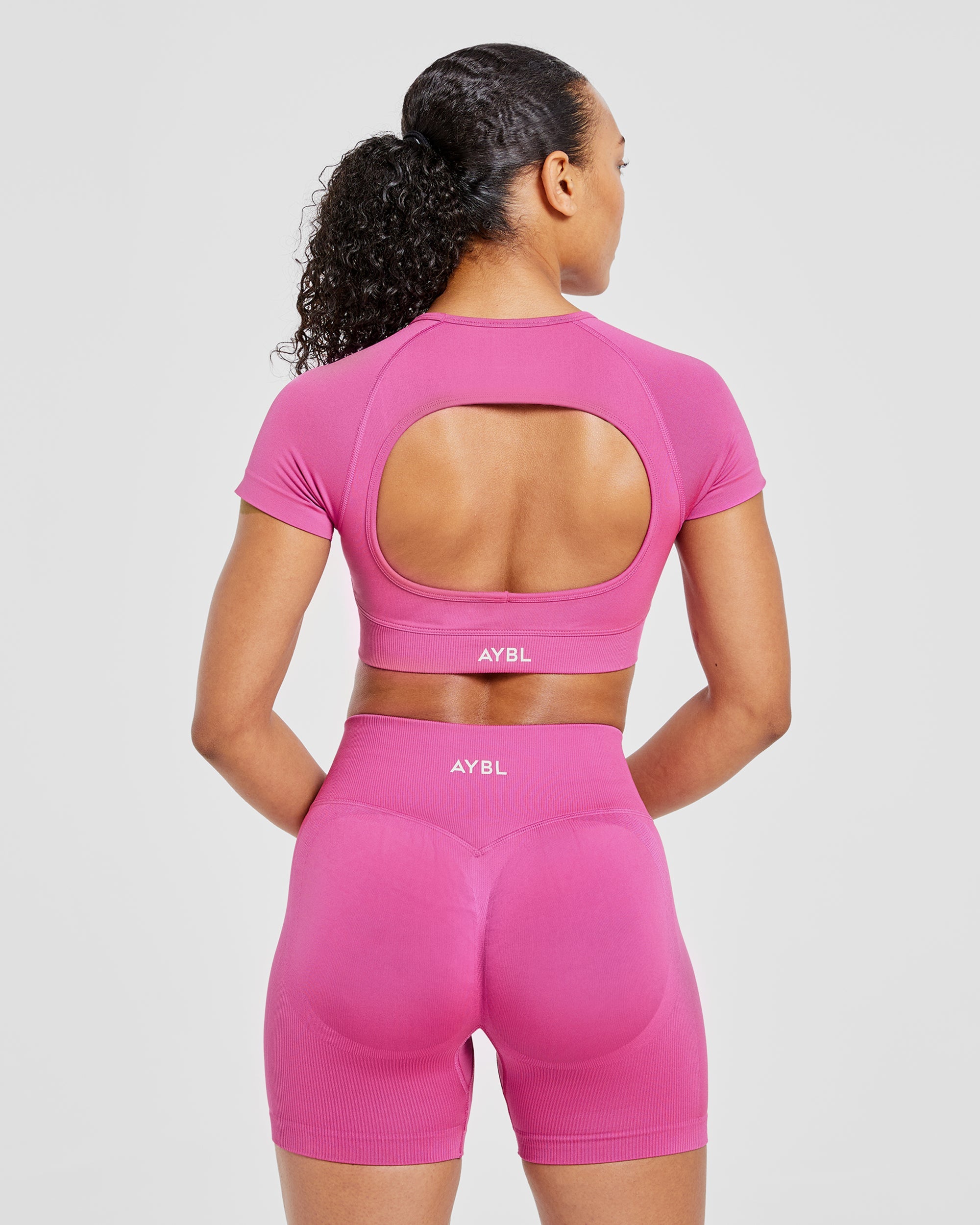 Adapt Seamless Crop Top - Roze