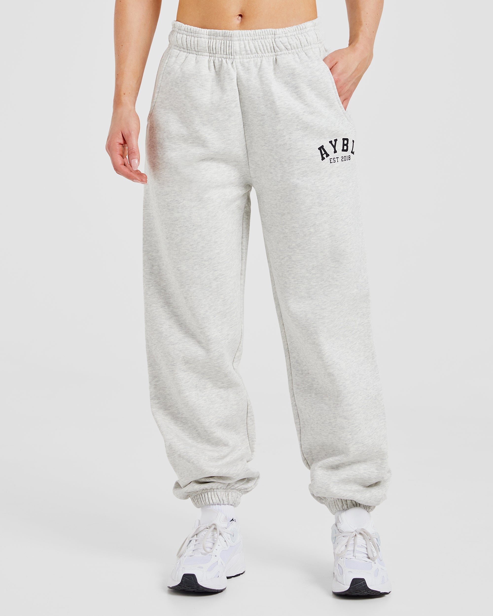 Varsity Graphic Oversized Joggers - Grijs Marl