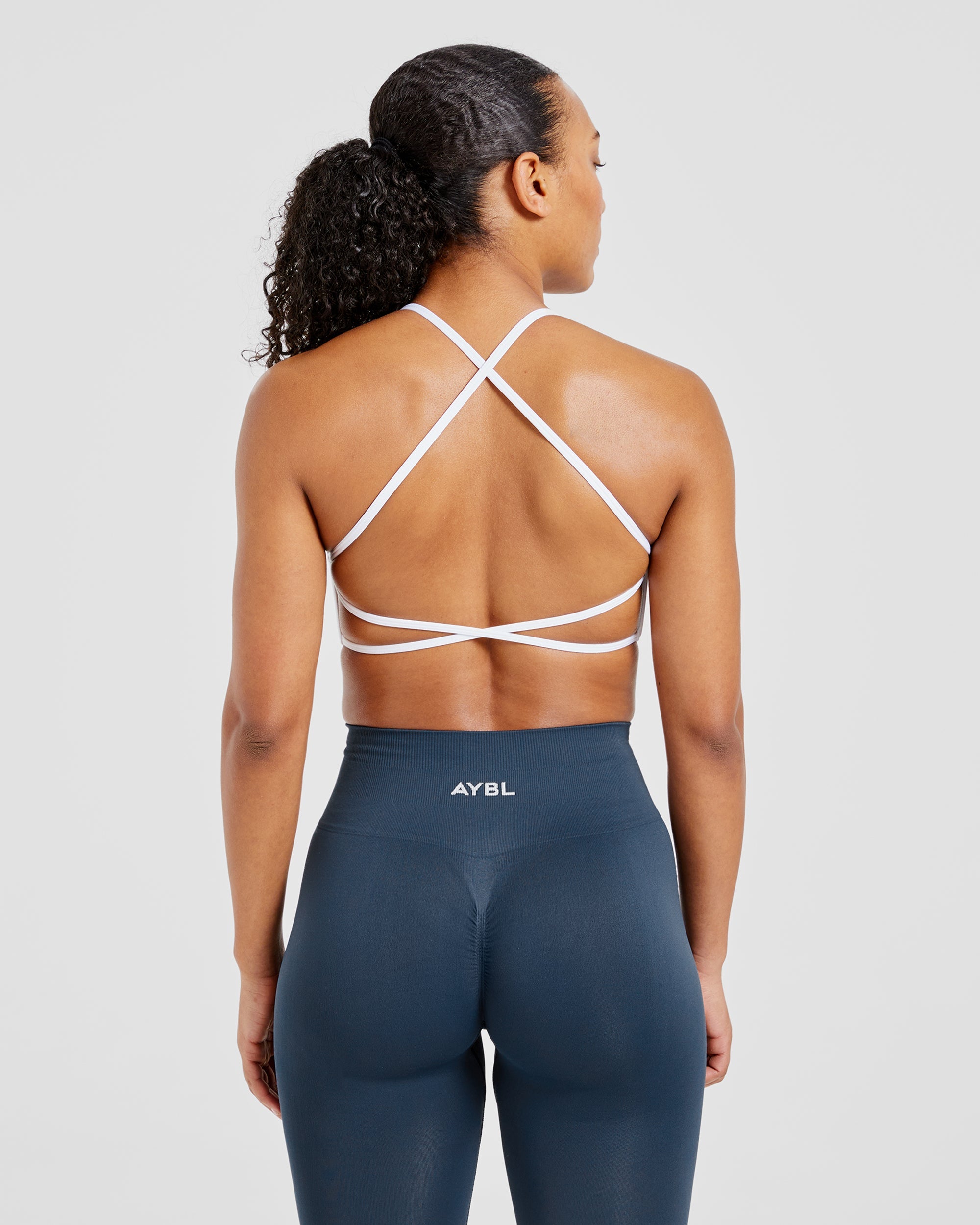 Essential Crossback Sports Bra - Wit