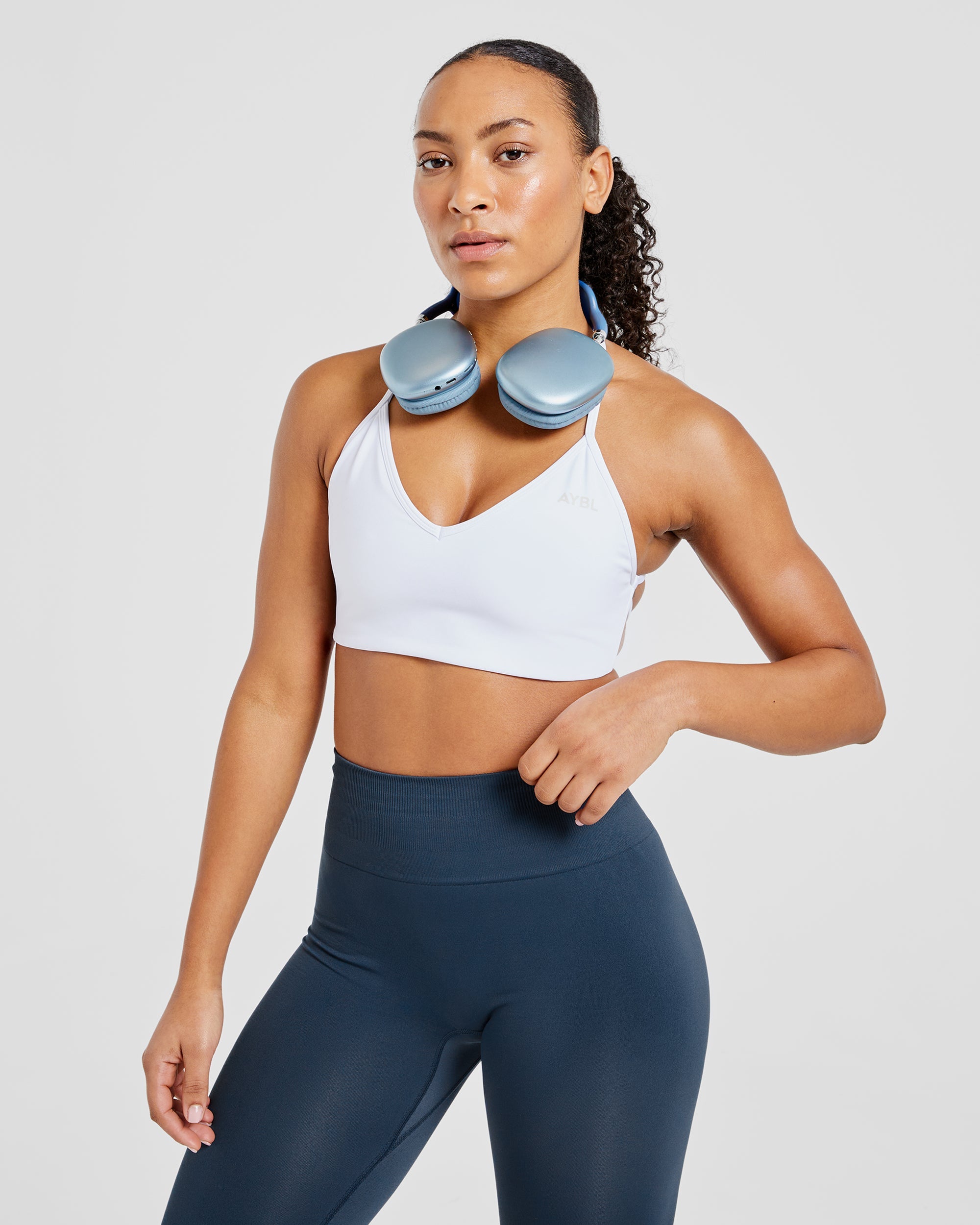 Essential Crossback Sports Bra - Wit