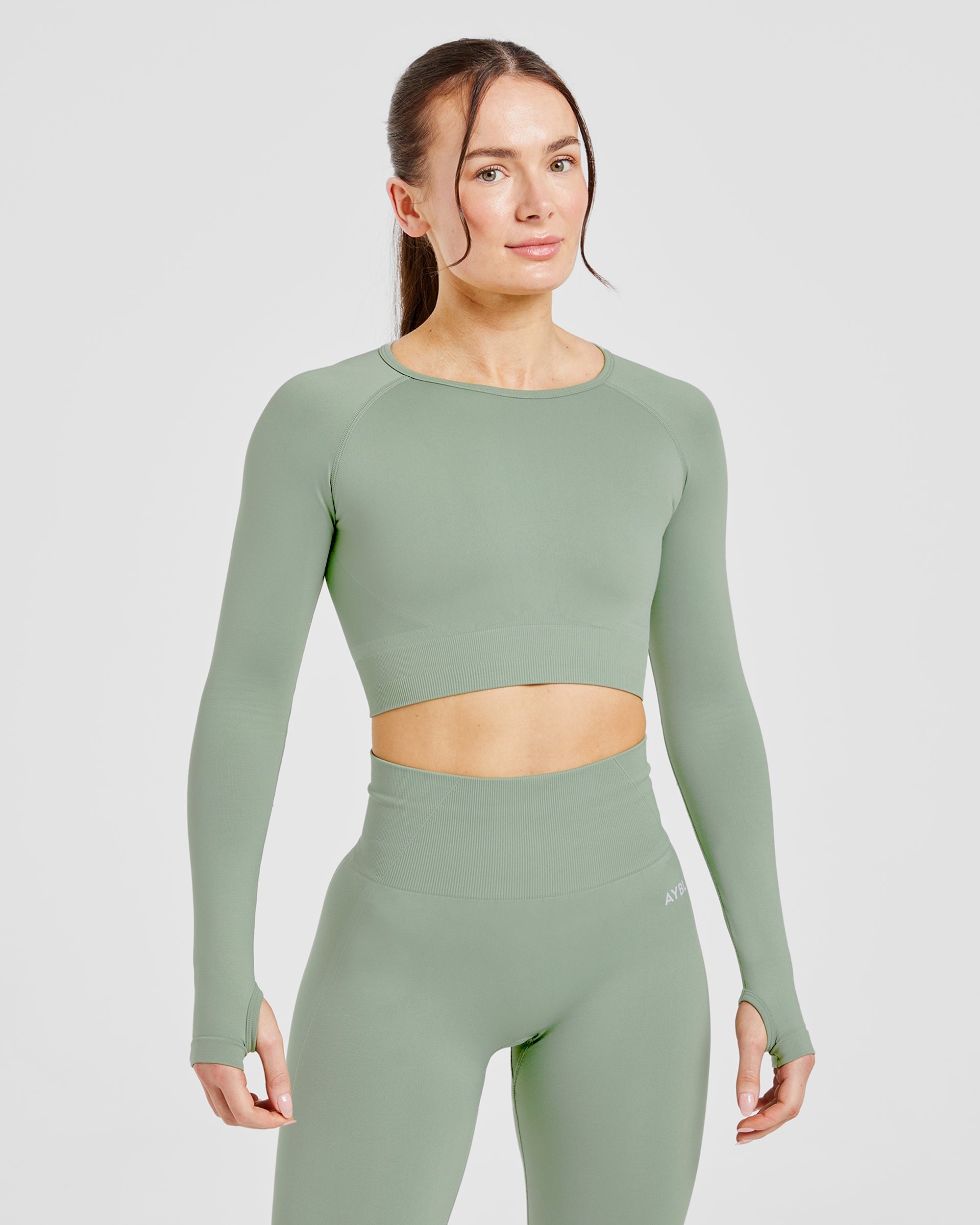 Empower Seamless Long Sleeve Crop Top - Grove Groen