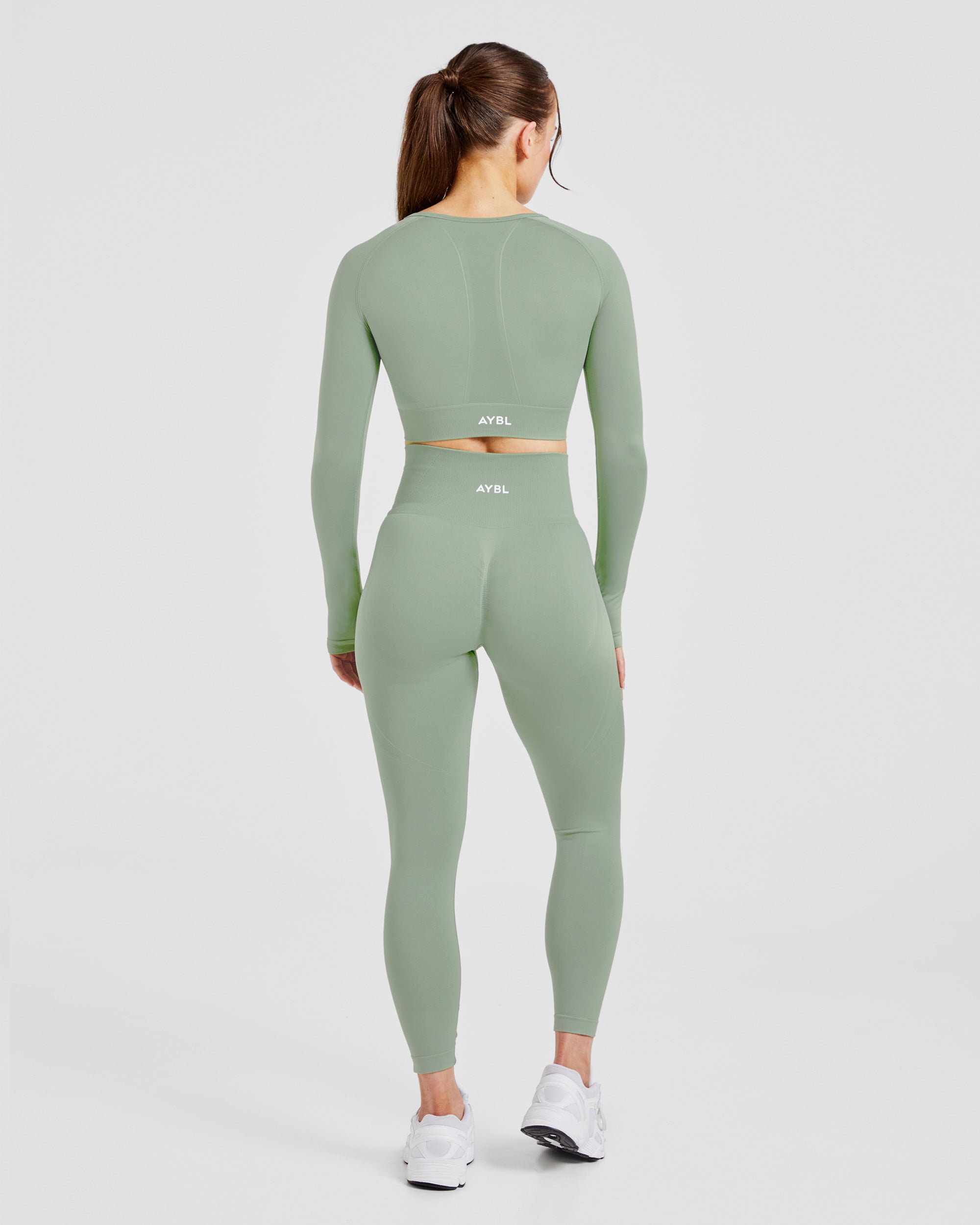 Empower Seamless Long Sleeve Crop Top - Grove Groen