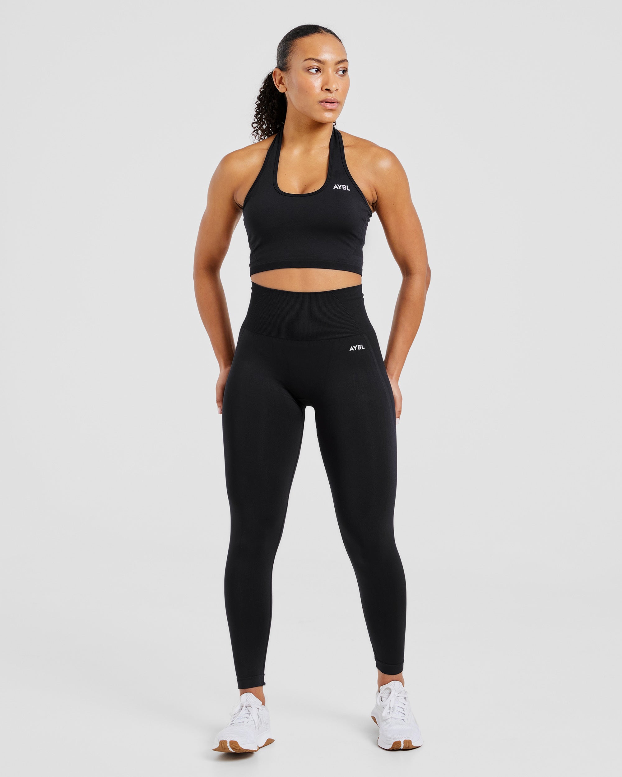 Empower Seamless Halterneck Crop Top - Zwart