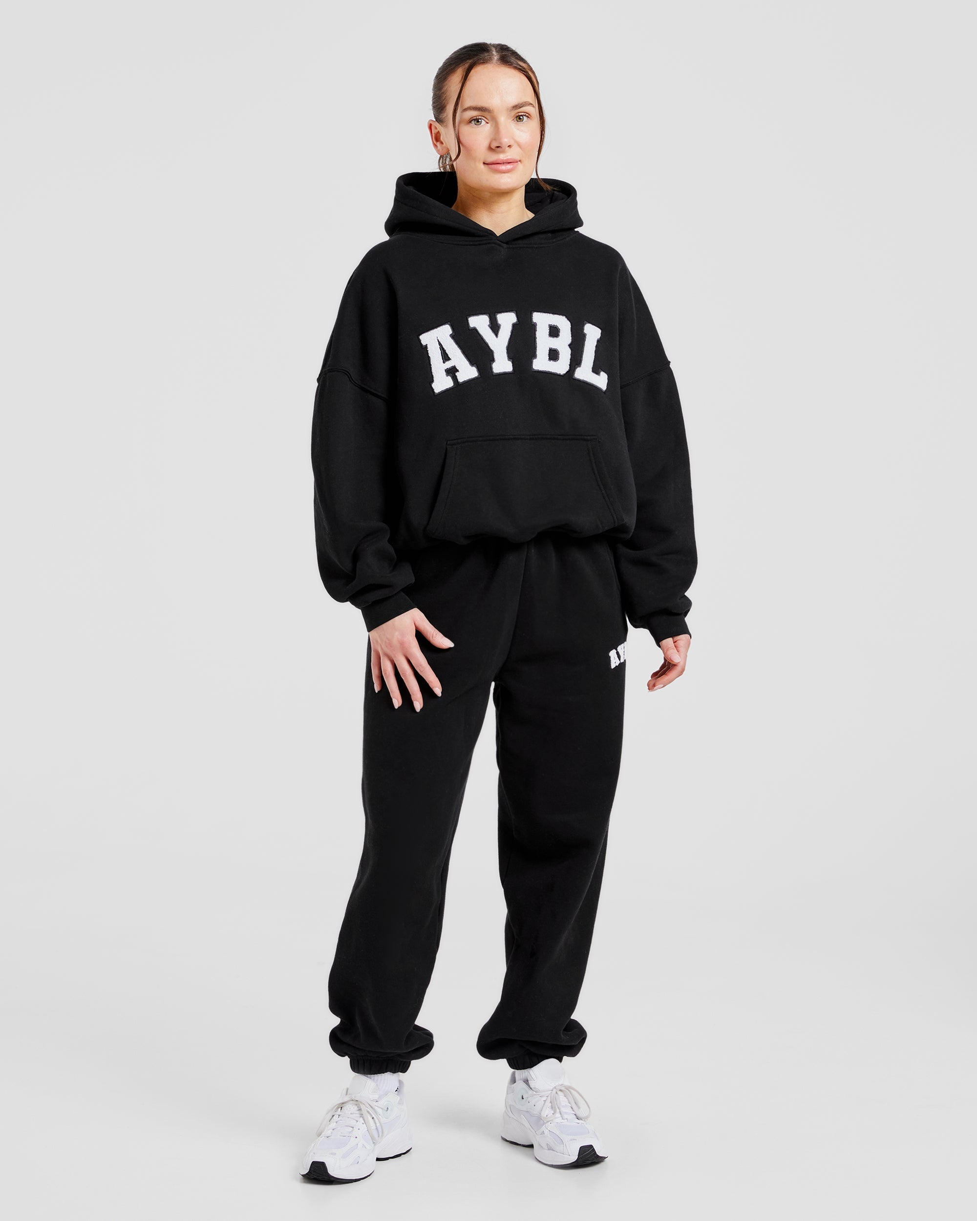 Varsity Oversized Joggers - Zwart