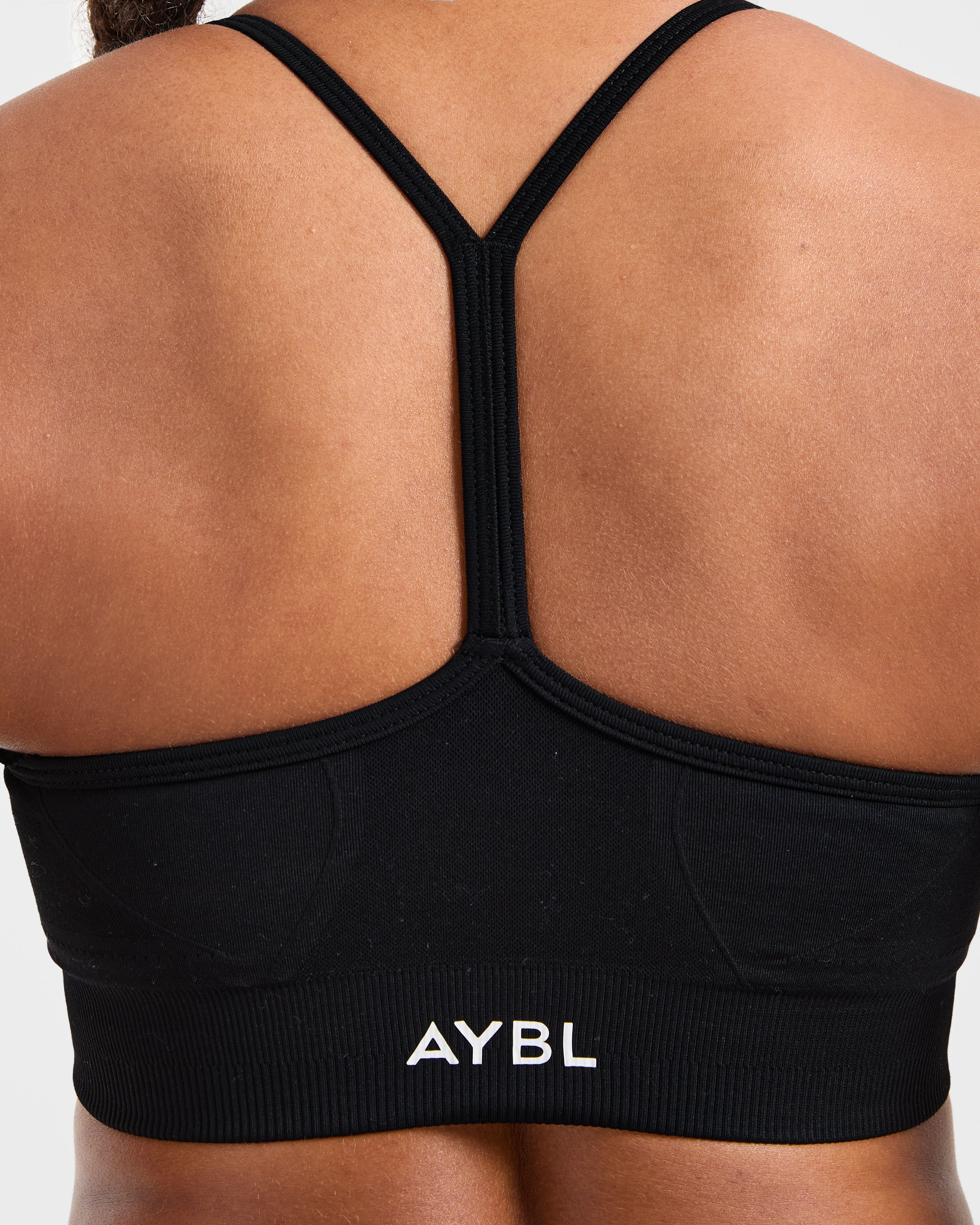 Empower Seamless Sports Bra - Zwart
