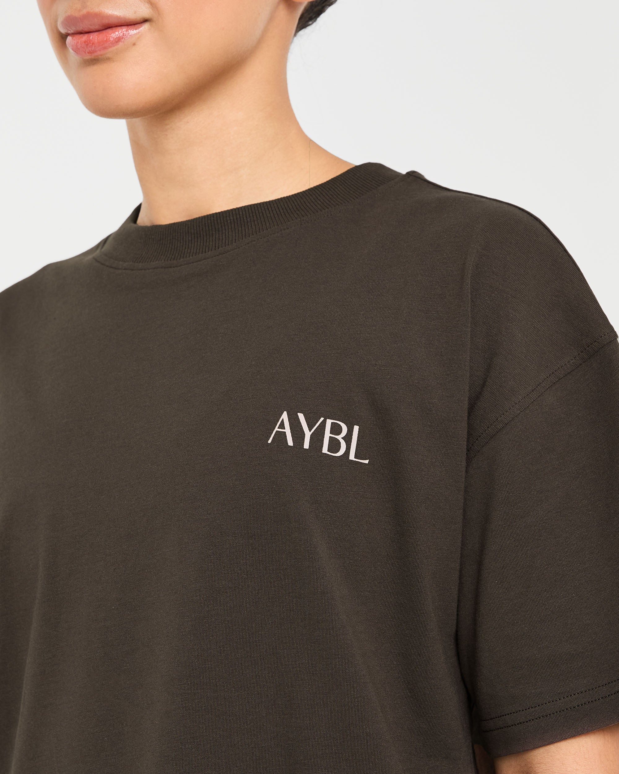 Strength Club Oversized T Shirt - Bruin
