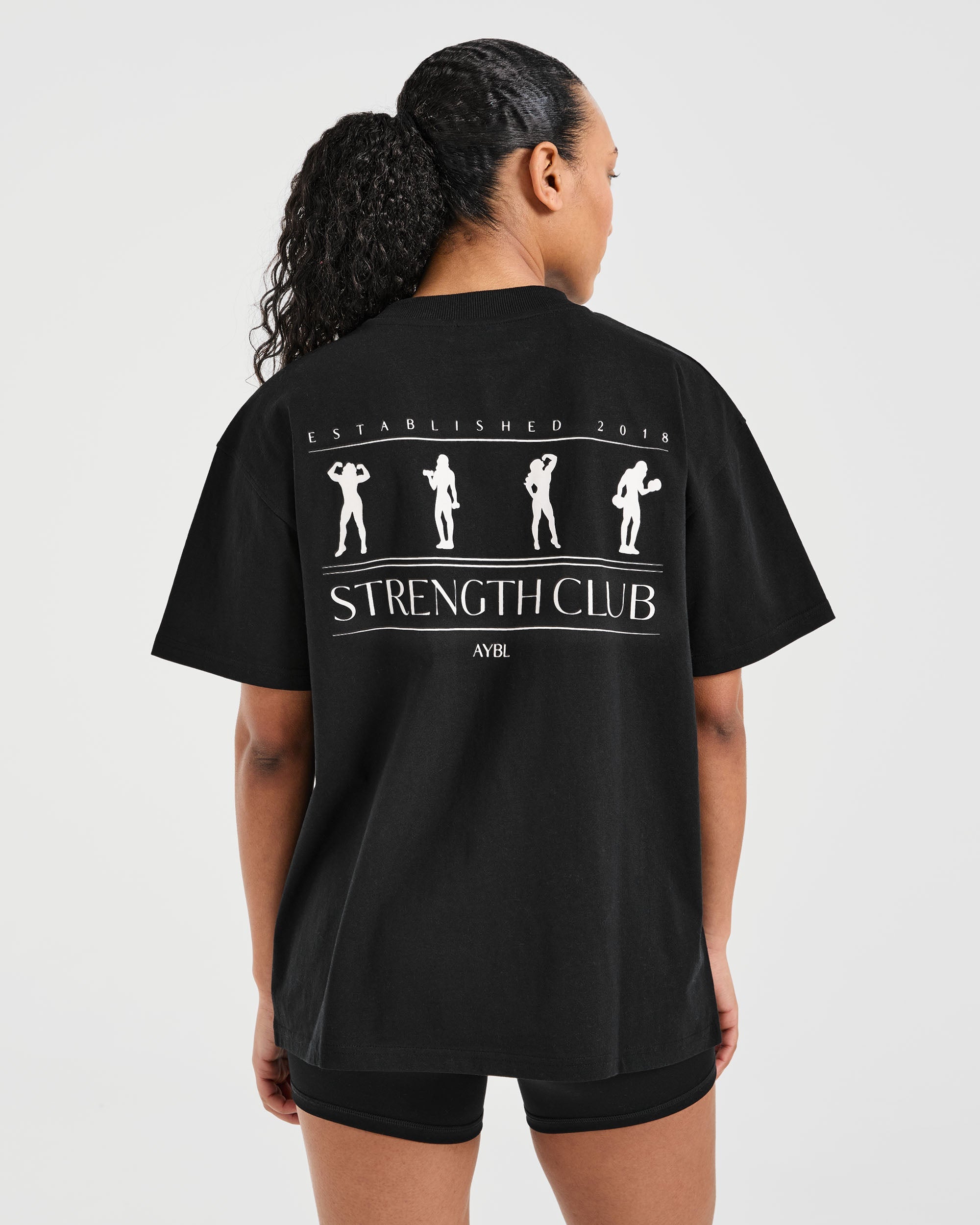 Strength Club Oversized T Shirt - Zwart