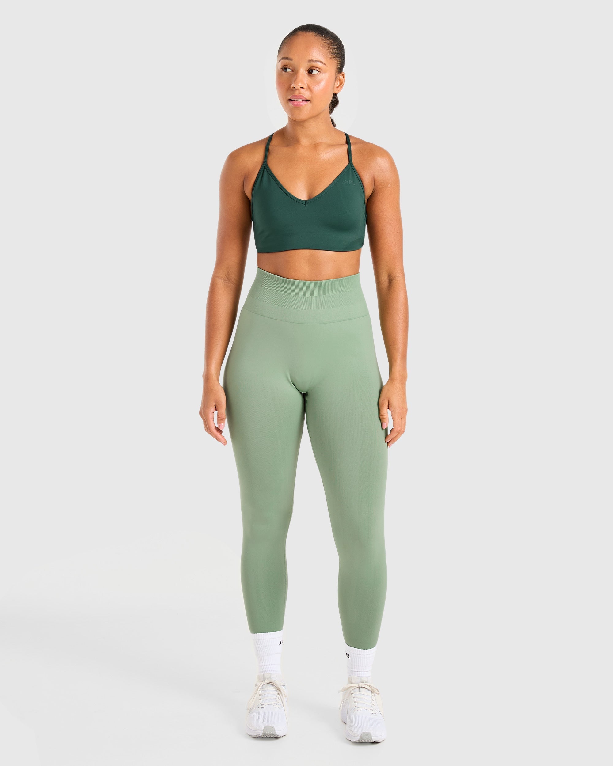 Essential Crossback Sports Bra - Deep Groen