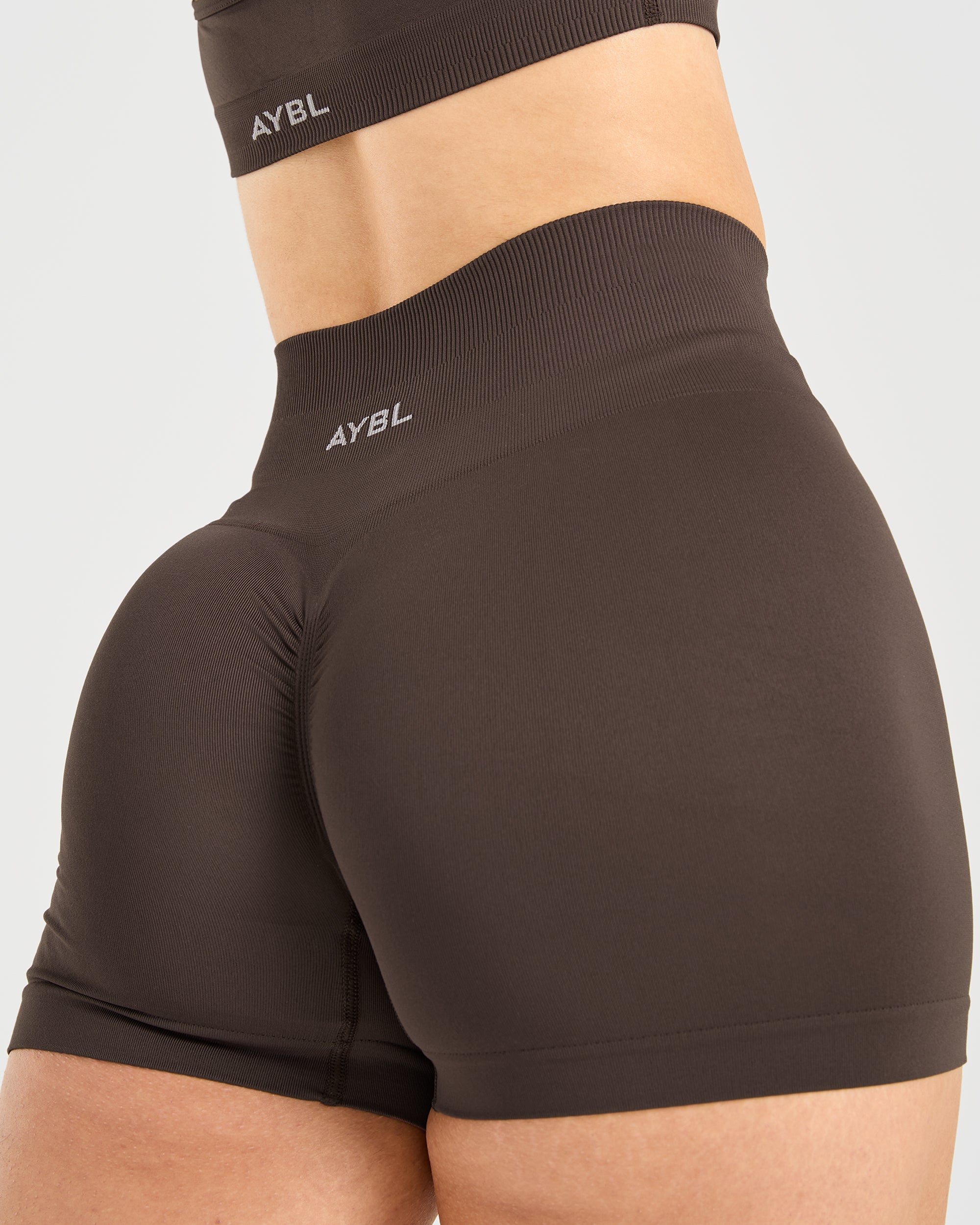 Power Seamless Shorts - Chestnut Bruin