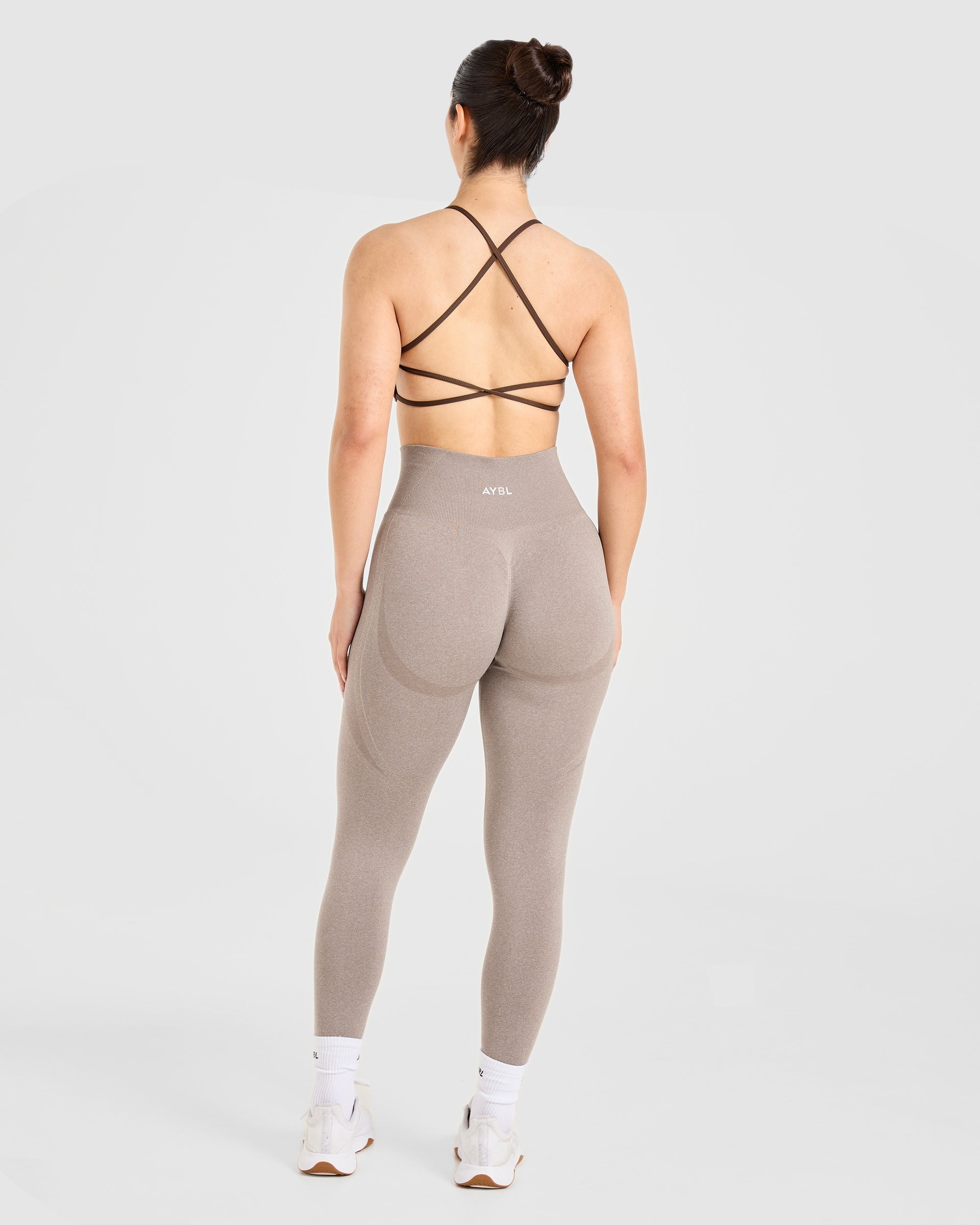 Essential Crossback Sports Bra - Deep Cocoa Bruin