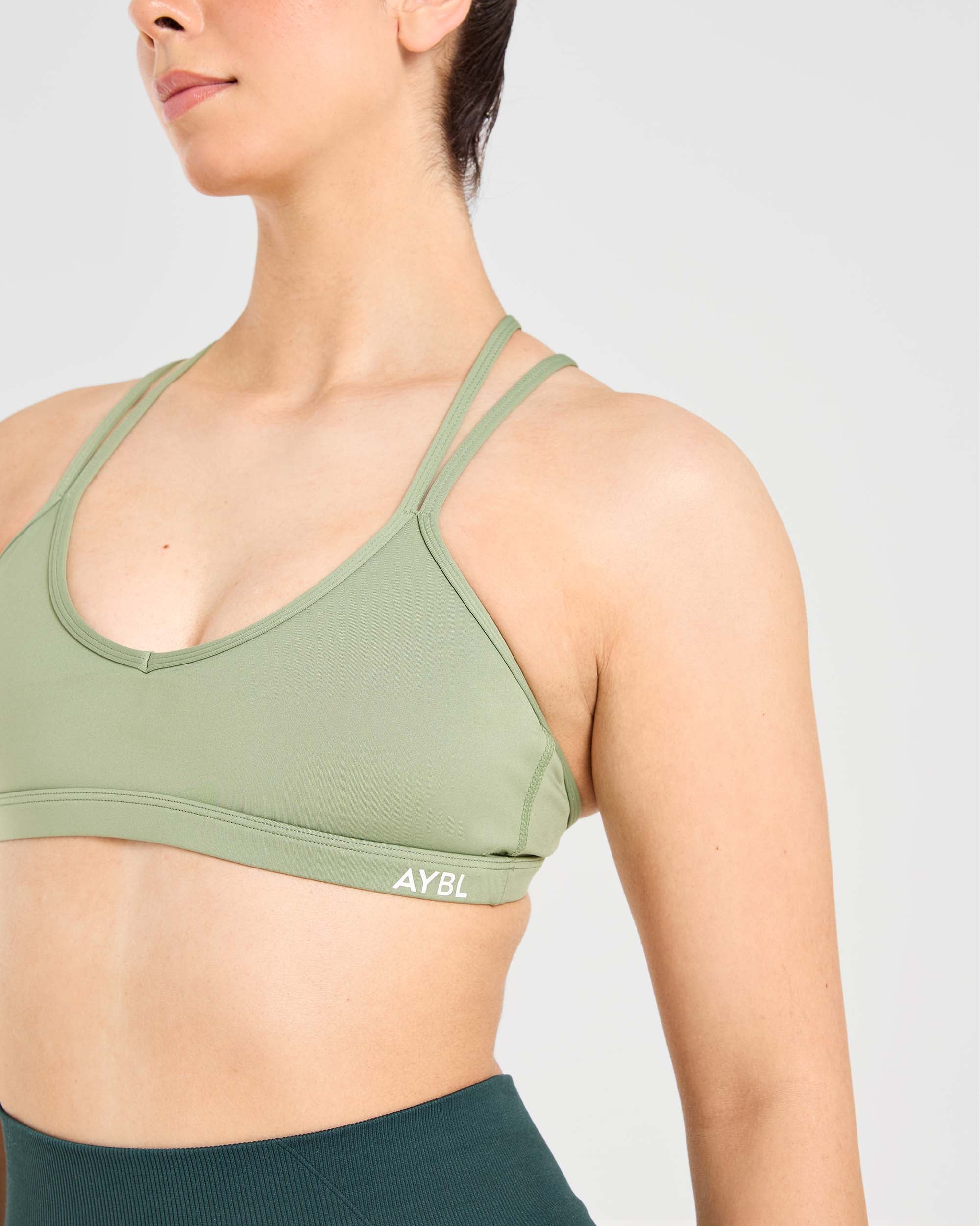 Essential Strappy Sports Bra - Olive Groen