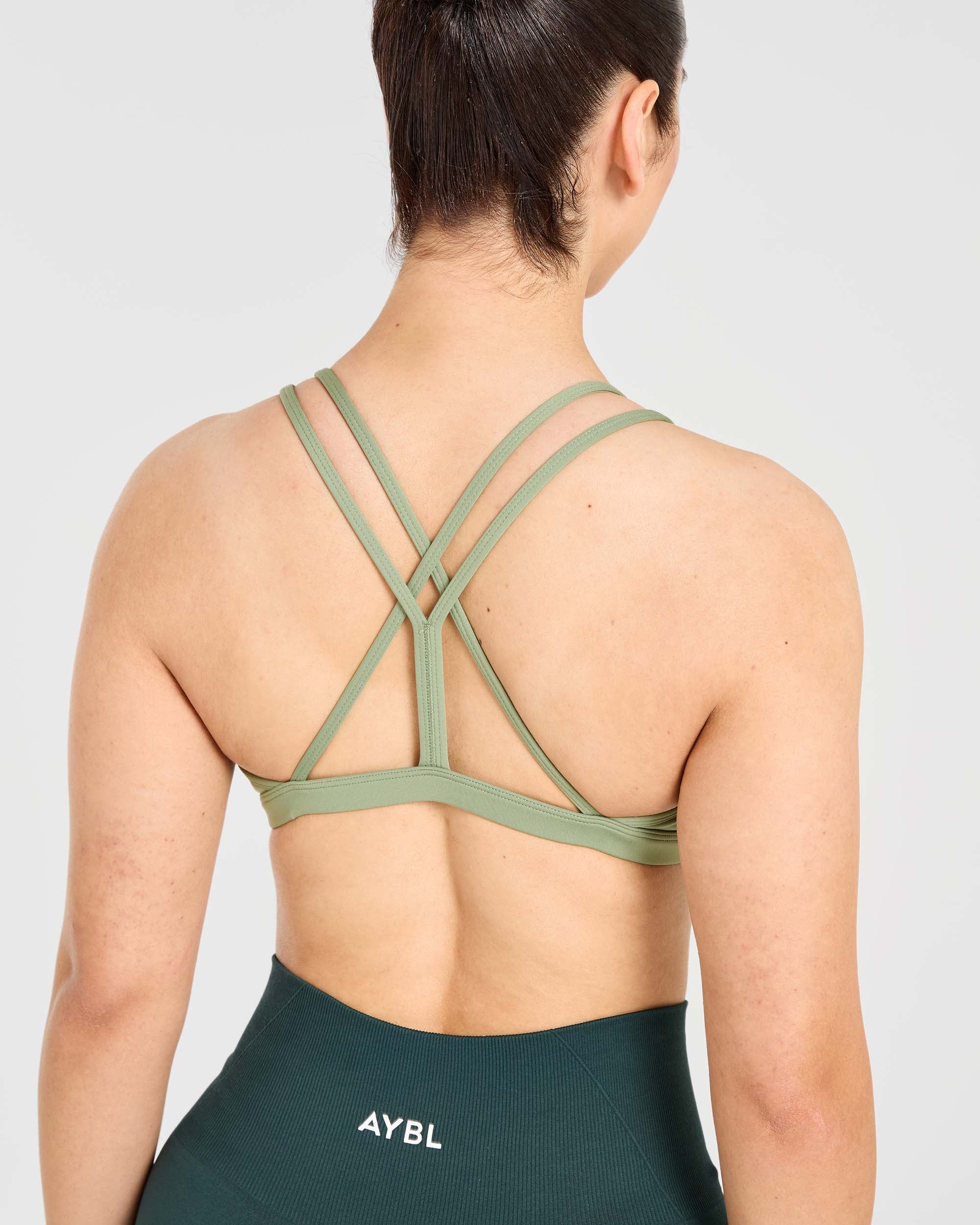 Essential Strappy Sports Bra - Olive Groen