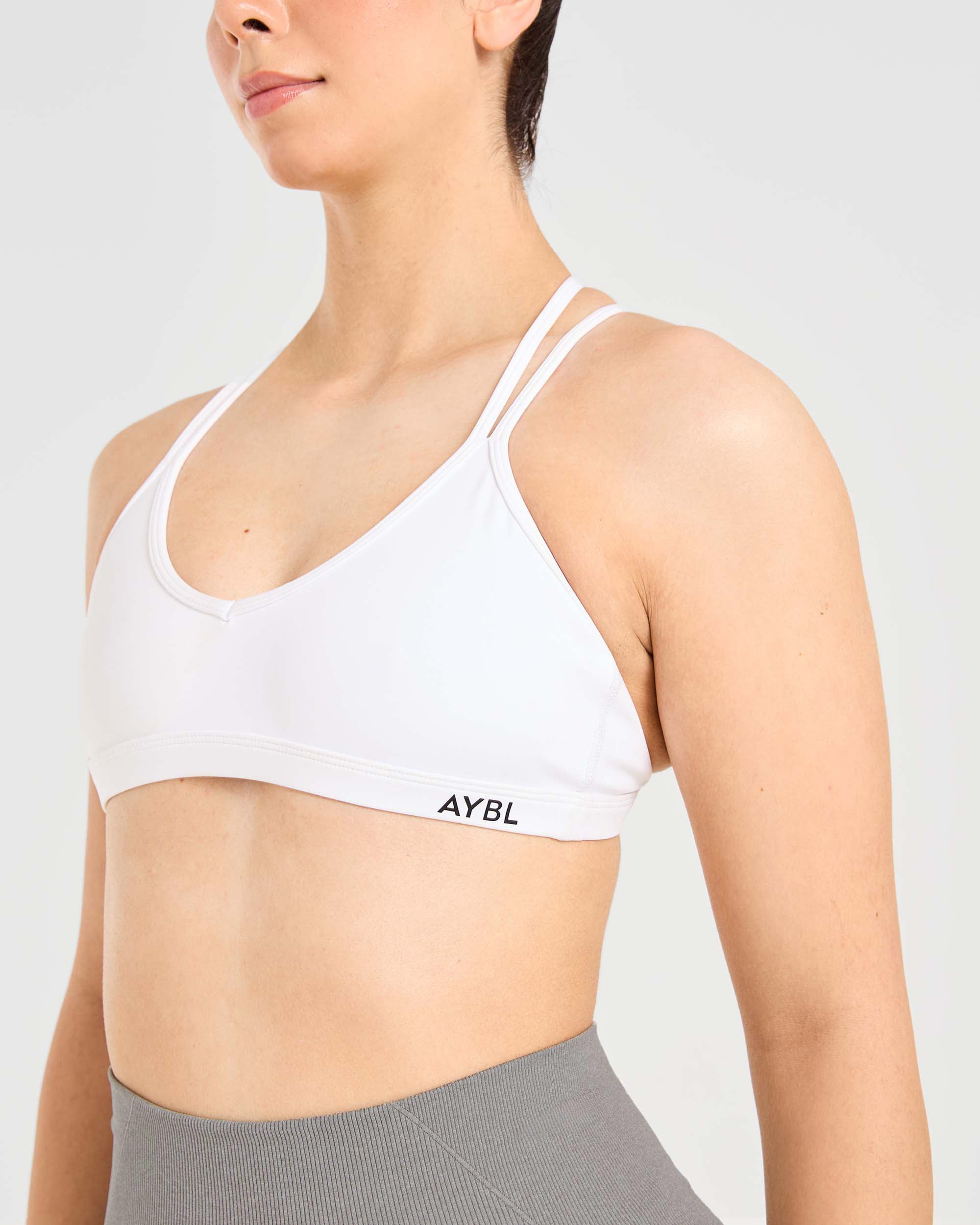 Essential Strappy Sports Bra - Wit