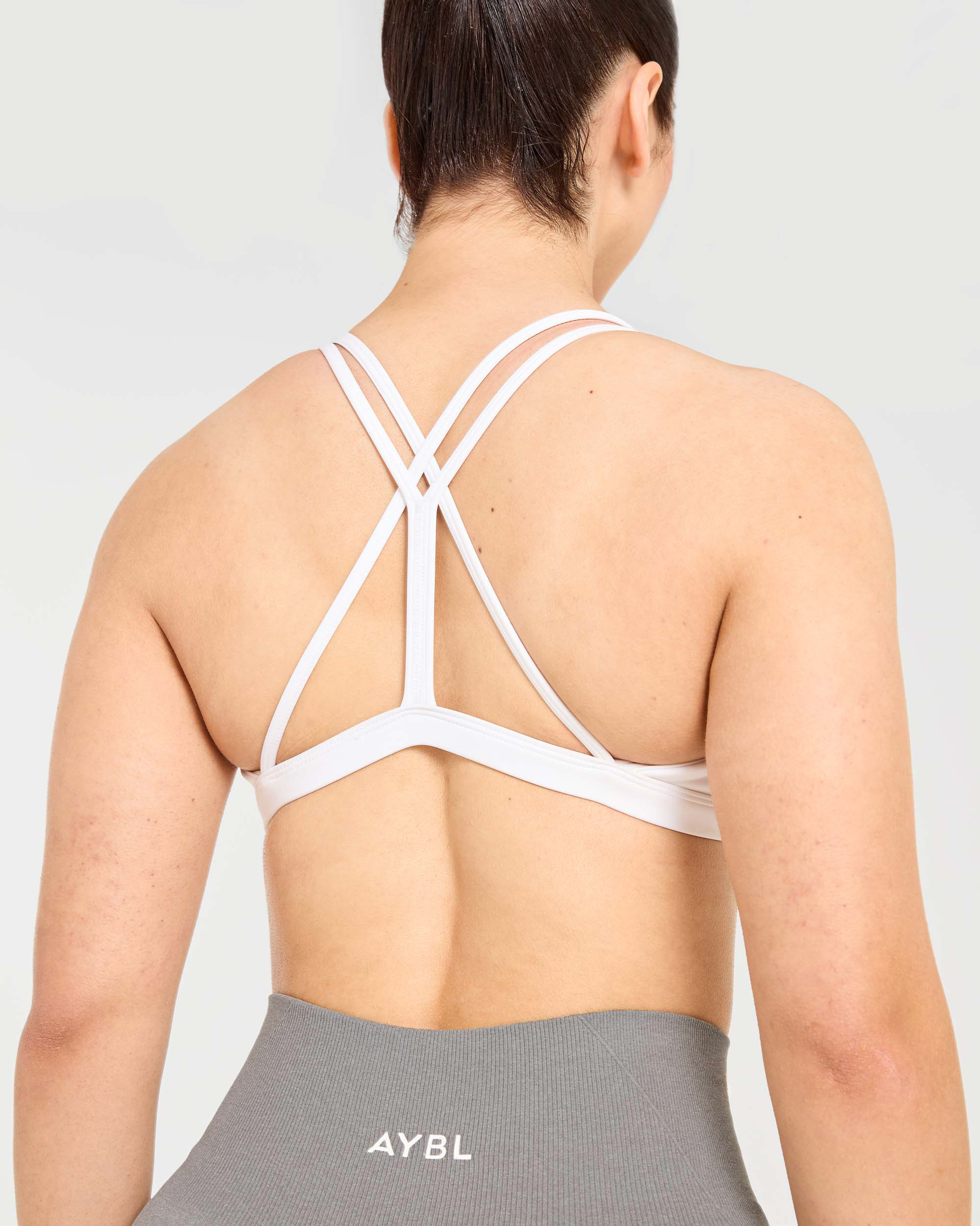 Essential Strappy Sports Bra - Wit