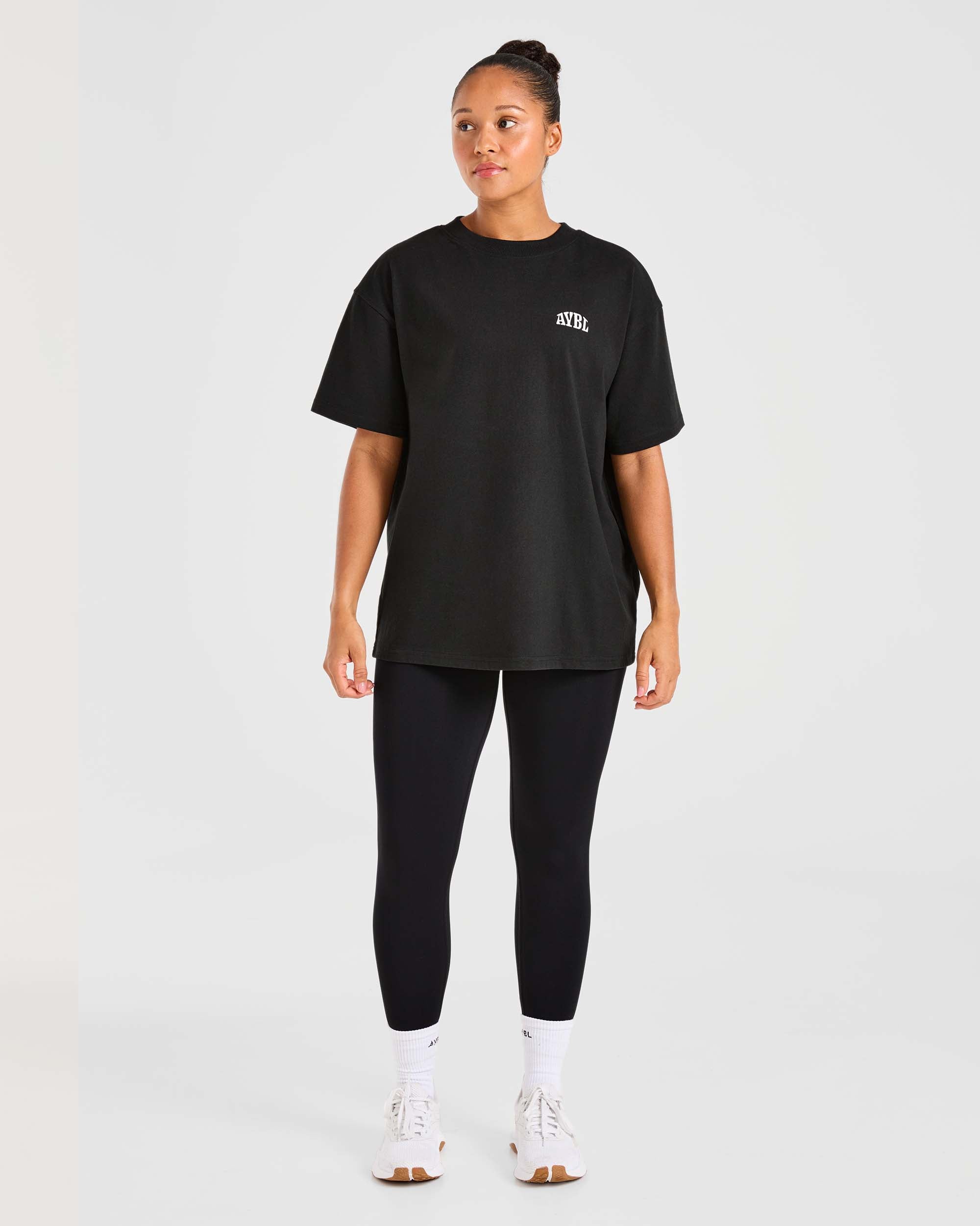 Mind Over Matter Oversized T Shirt - Zwart