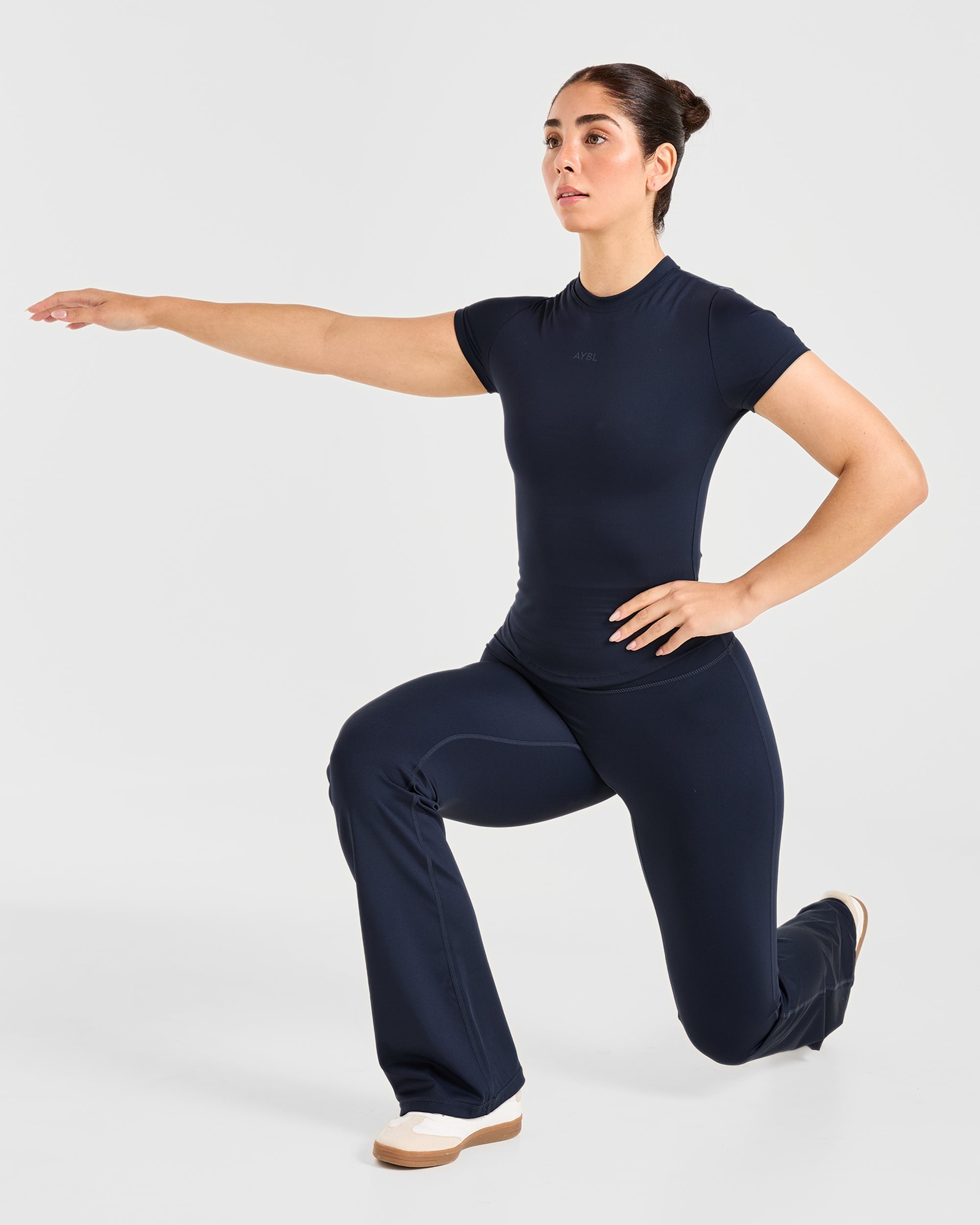 Sculpt Flared Leggings - Deep Navy