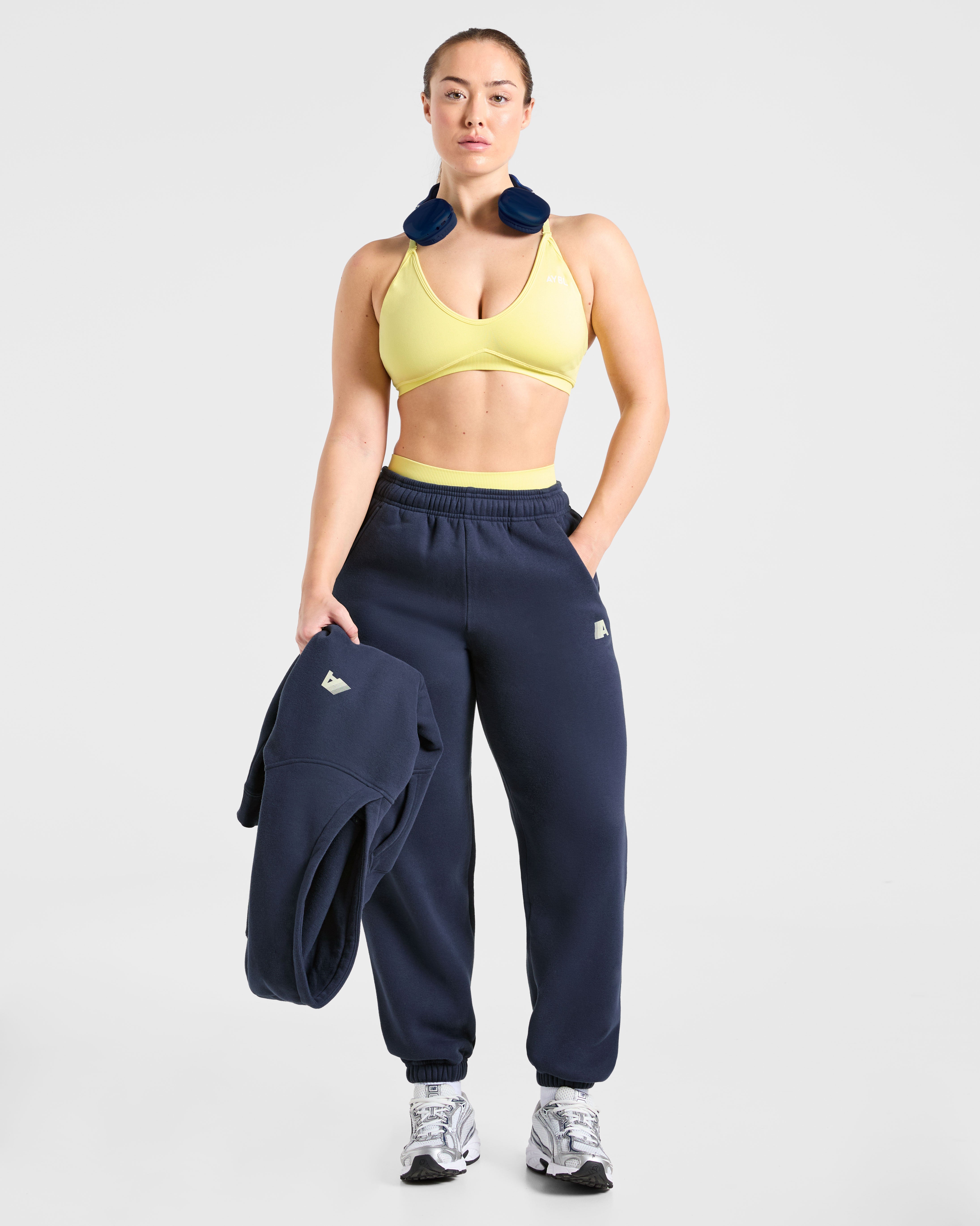 Retro Athletics Oversized Joggers - Navy/Geel