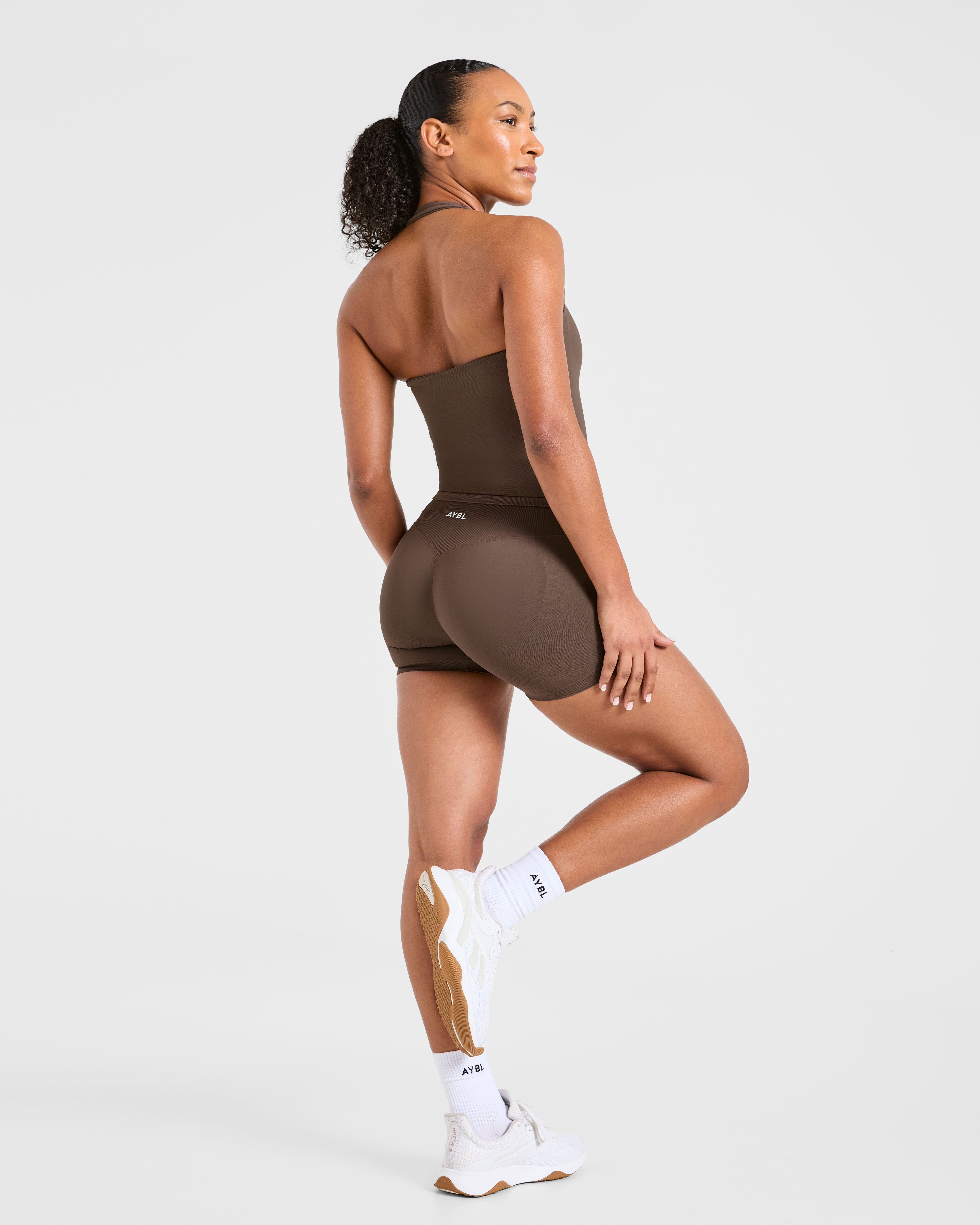 Enhance Seamless Halterneck Top - Bruin