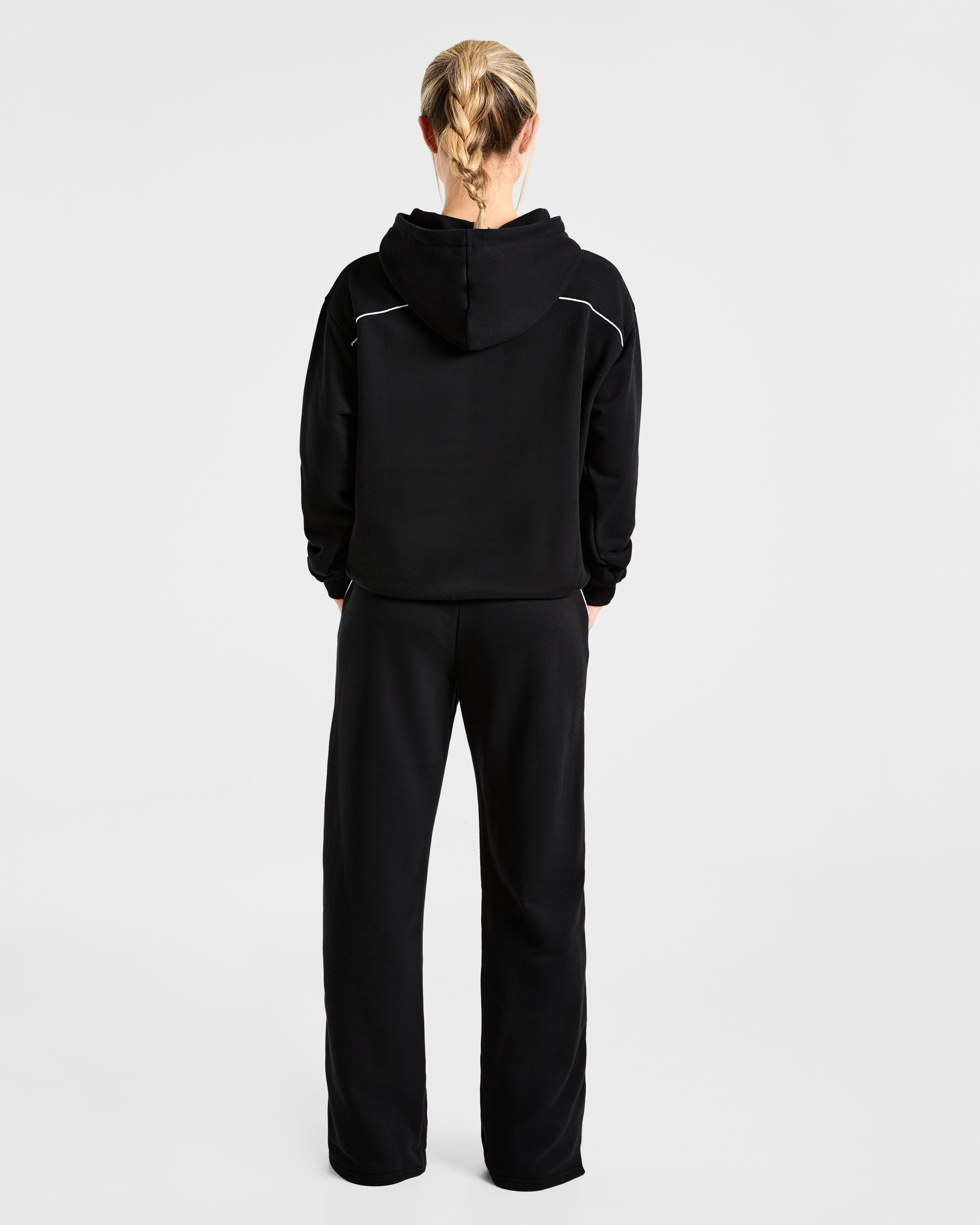 Form Straight Leg Joggers - Zwart